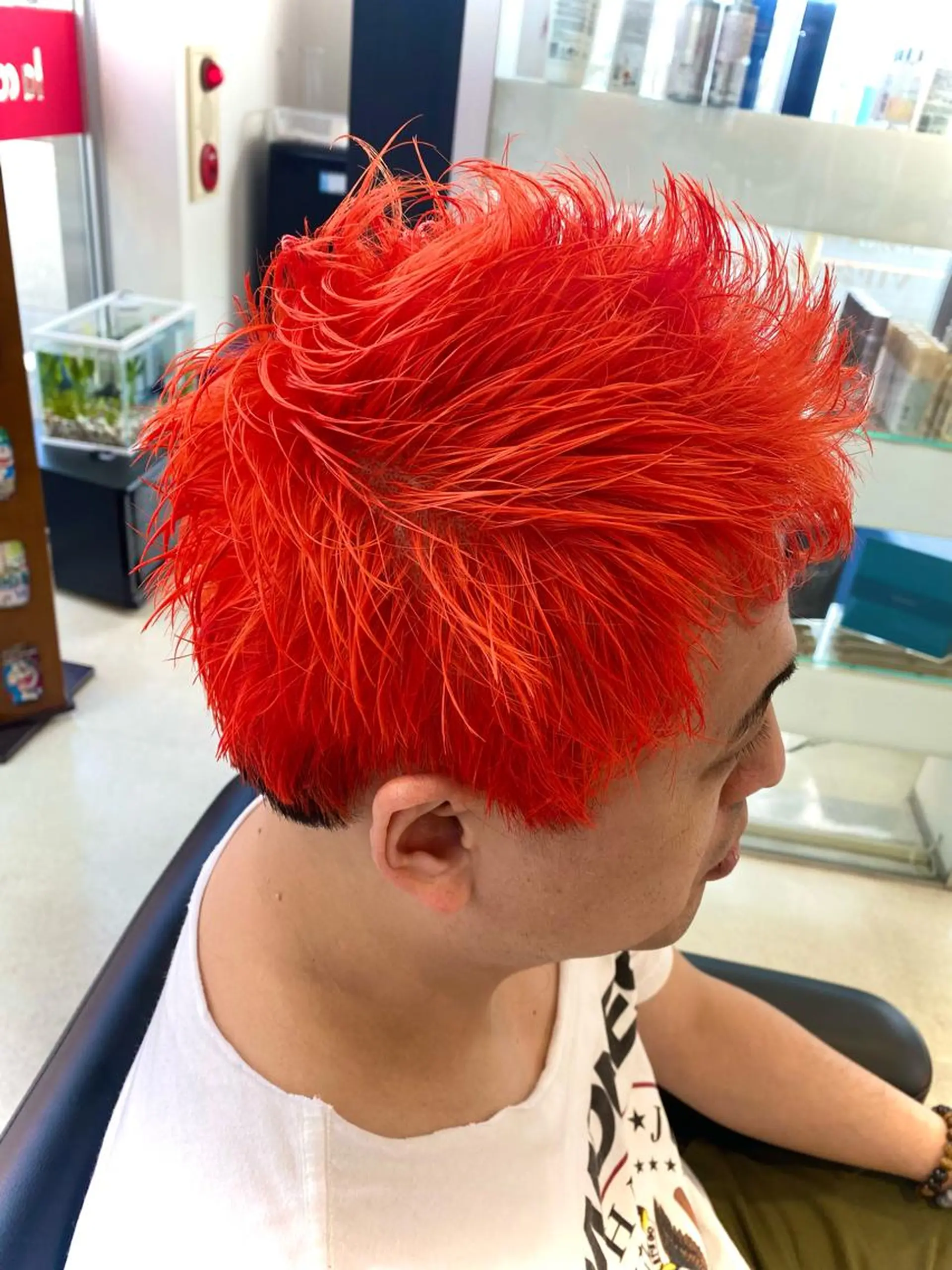 ショート カラー メンズ オレンジ カット ヘアカラー SALOWIN二子玉川South店所属・🌼デザインカラー 🌼kumicoのヘアスタイル