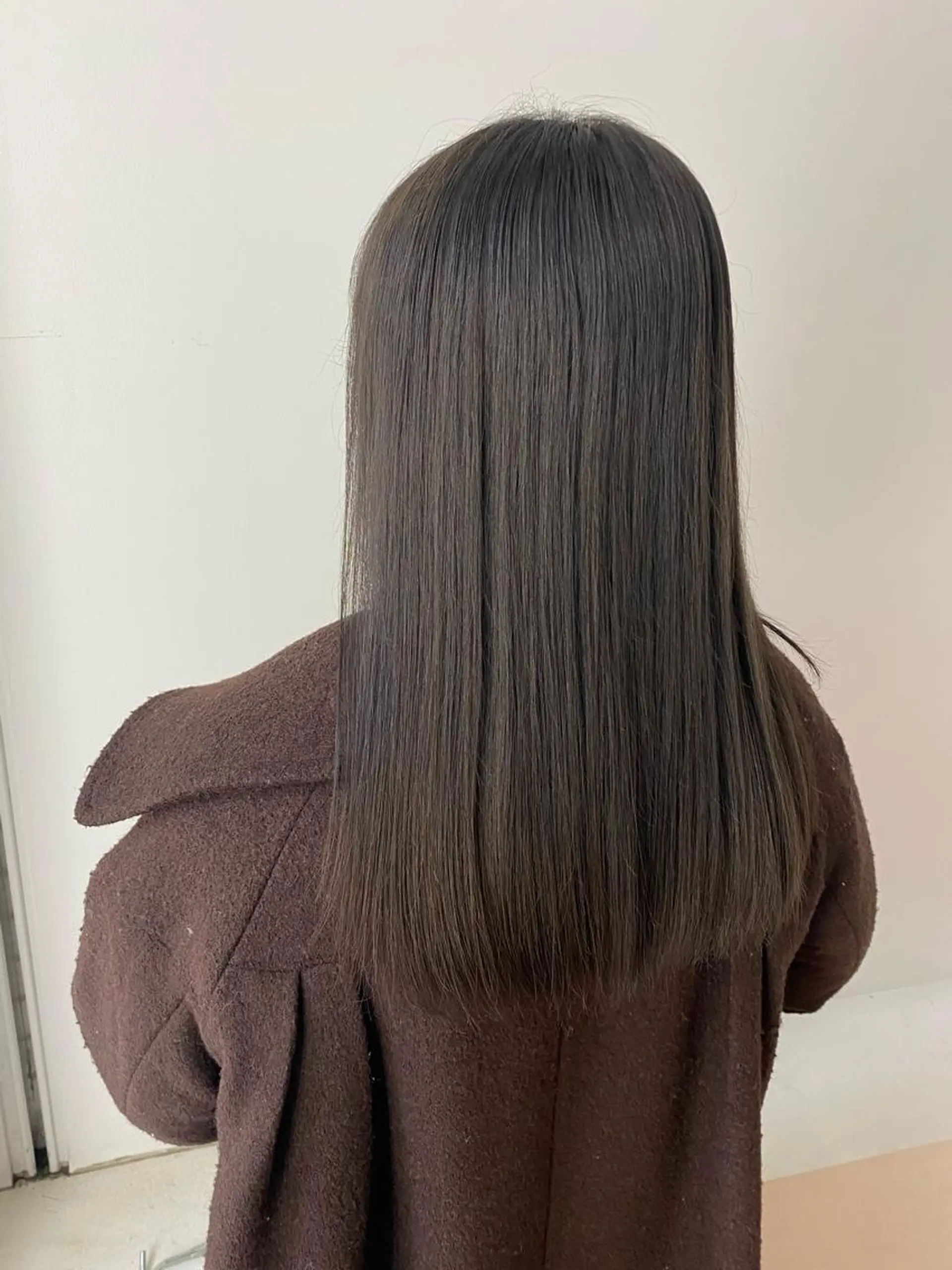 カラー ヘアカラー トリートメント 【似合わせ提案】鈴木 舞のネイルデザイン