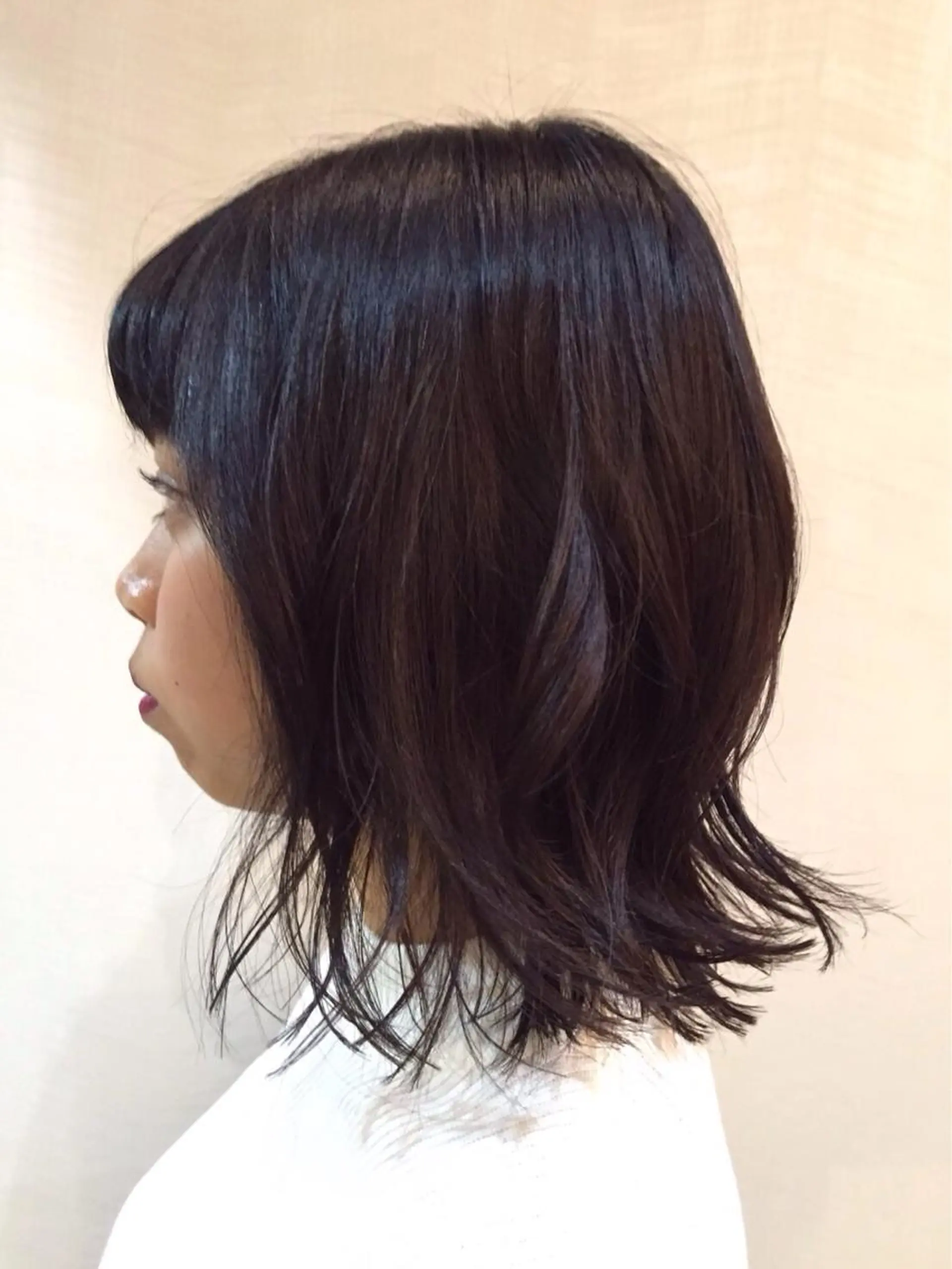 ミディアム ボブ にった みずきのヘアスタイル