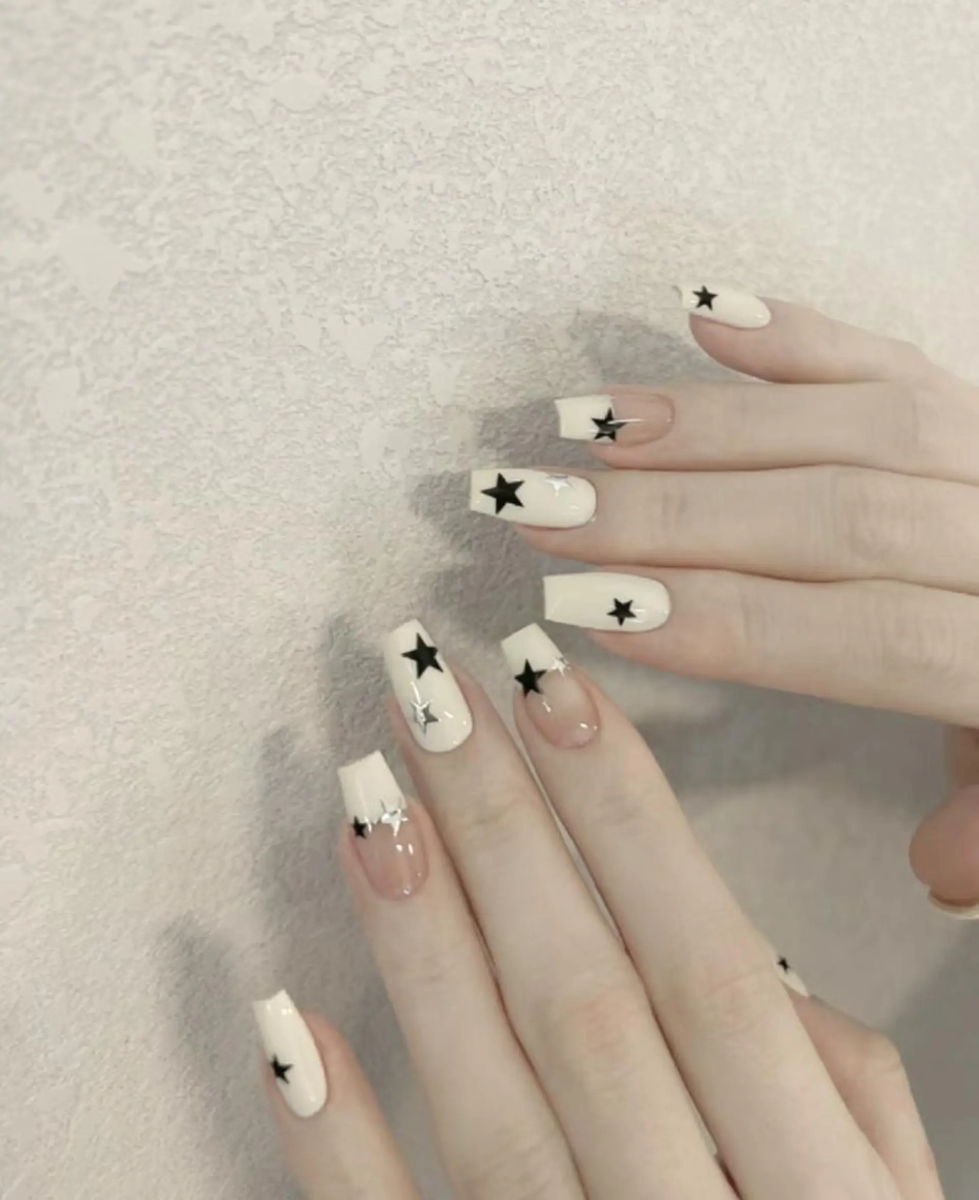 ネイル RAFFINE haru🦋🩵のネイルデザイン