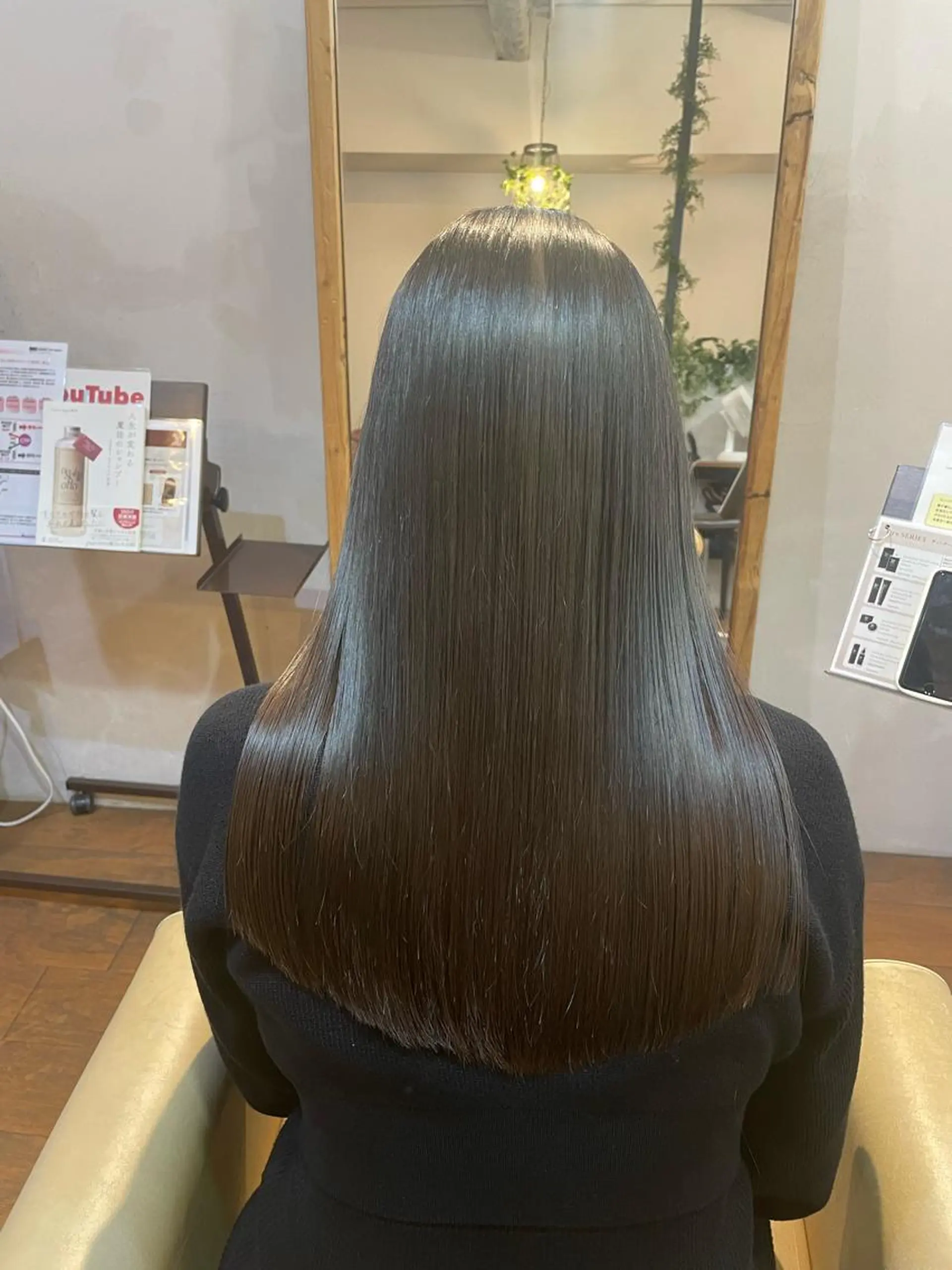 ロング カット 縮毛矯正 トリートメント AKALA  HAIR所属・AKALA HAIR 西宮店　Juriのヘアスタイル