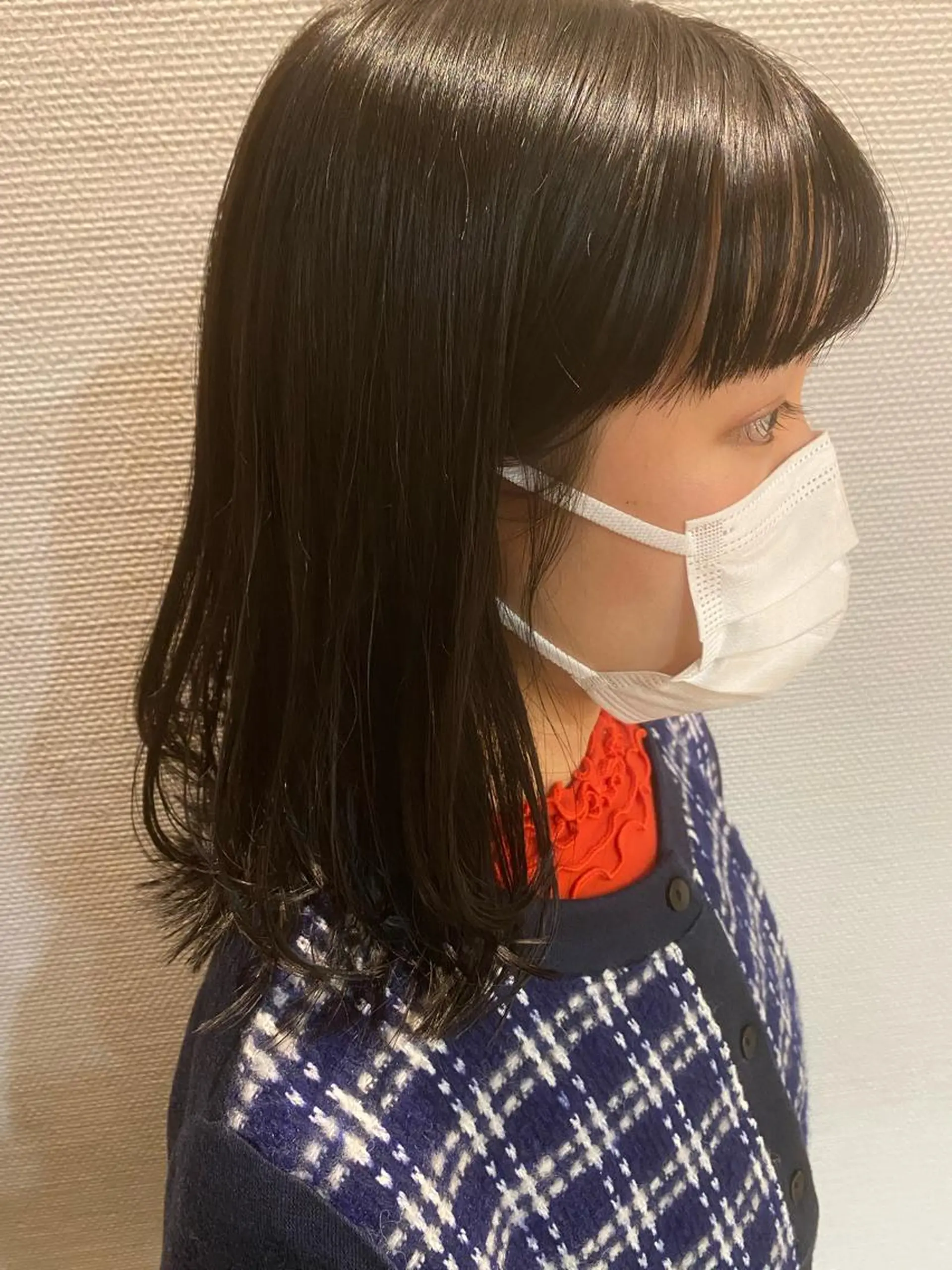 ミディアム レイヤーカット 塩澤 榛奈のヘアスタイル