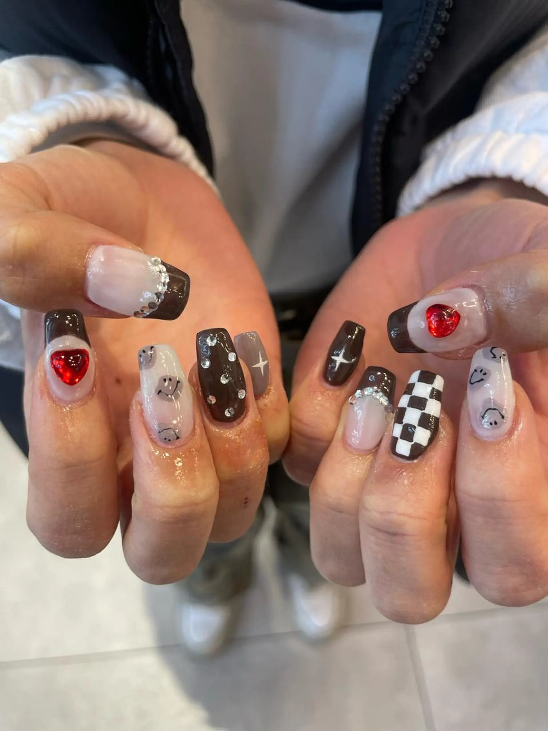 ネイル アートネイル スカルプネイル ハンドネイル hair&nail ☯️アイリ☯️のネイルデザイン