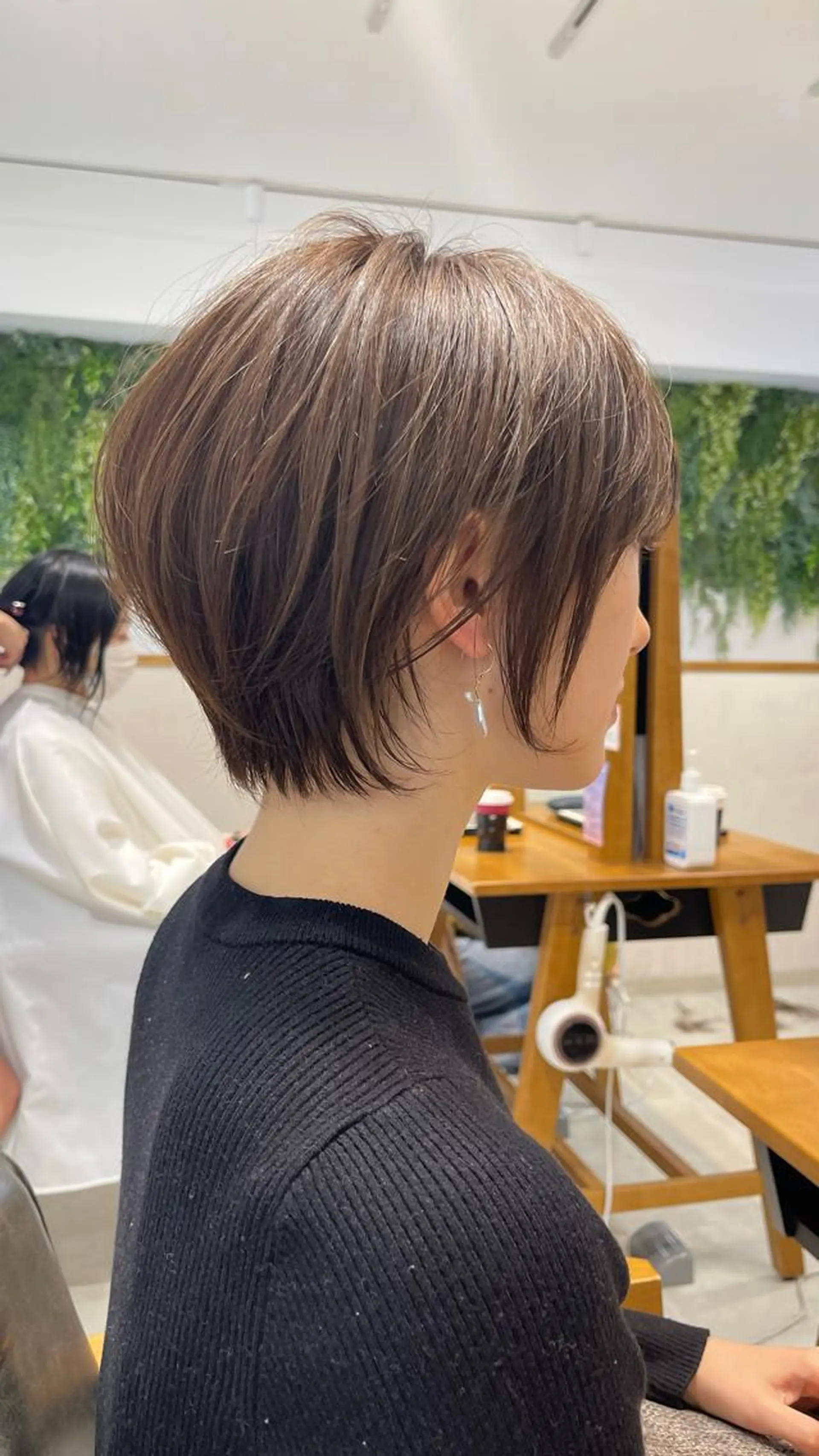 ショート カット ヘアカラー トリートメント イメチェンカット✂️ 錦糸町佐藤店長のヘアスタイル
