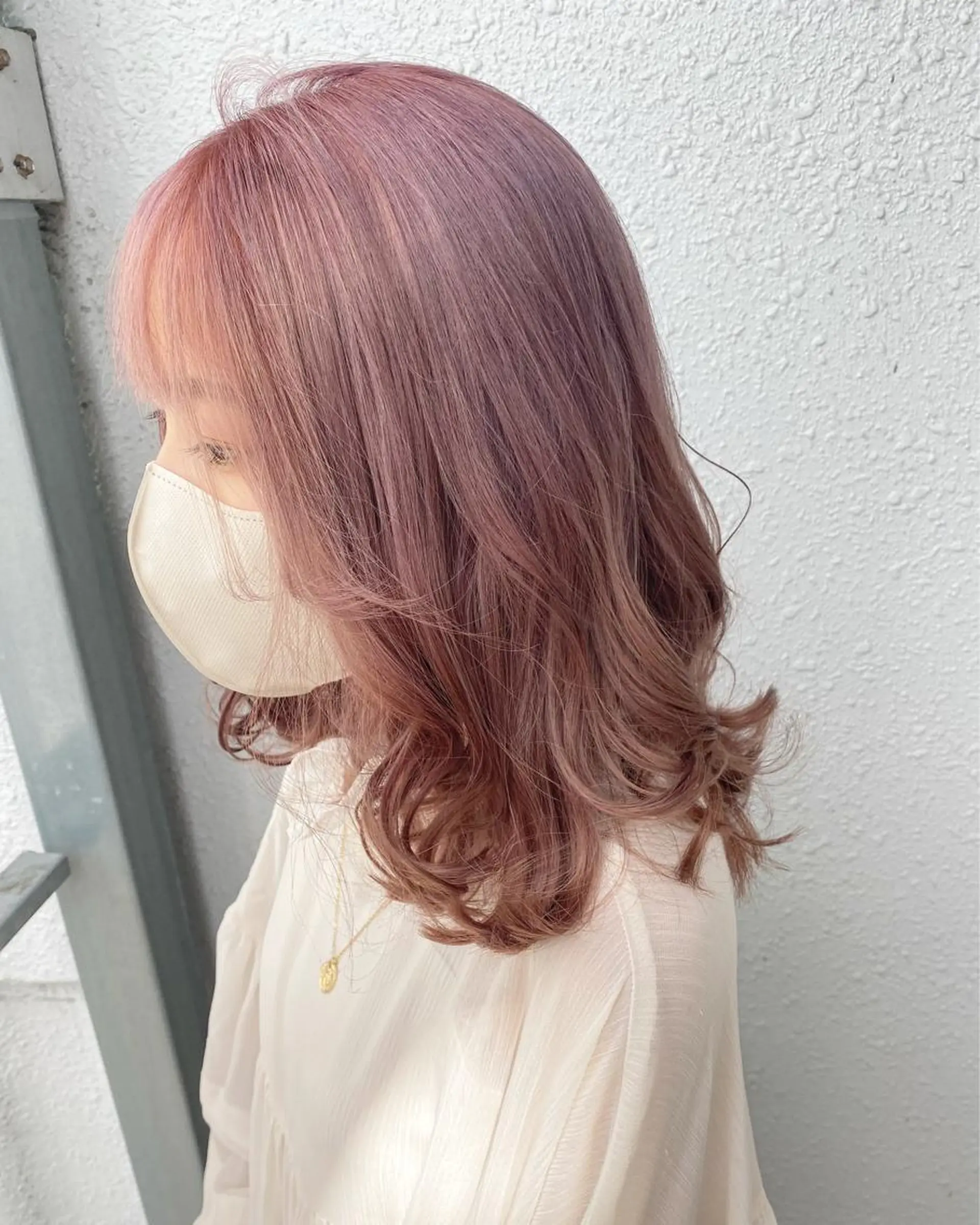 セミロング カラー ブリーチ カット ヘアカラー トリートメント 後藤紗英/髪質改善 /オリーブベージュのヘアスタイル