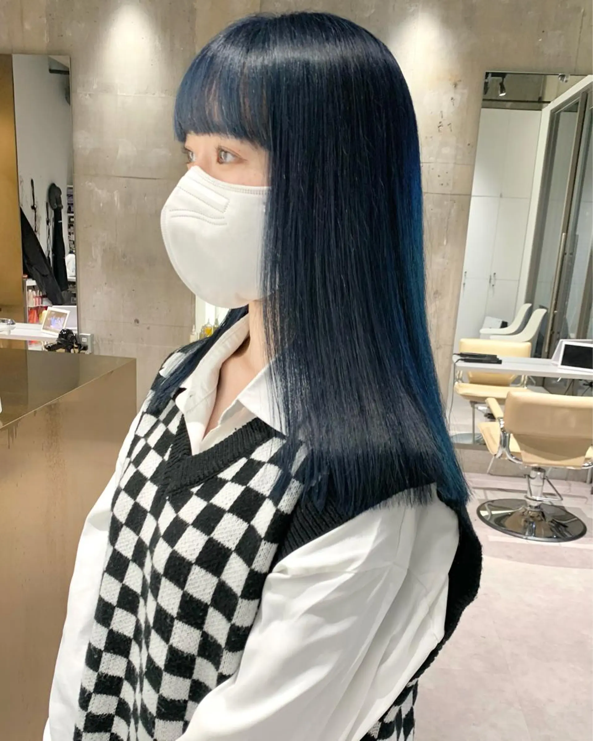 ロング カラー ブリーチ ブルーカラー ヘアカラー mina🪐立川駅/ レイヤー/ボブのヘアスタイル