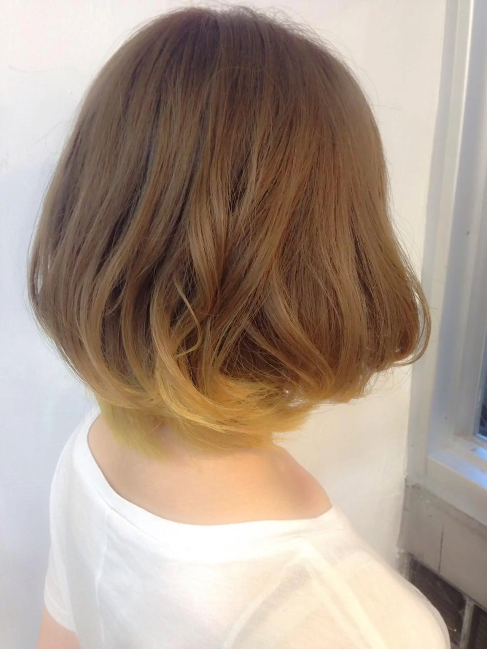 ショート フェアリーテイル所属・吉田 典弘のヘアスタイル