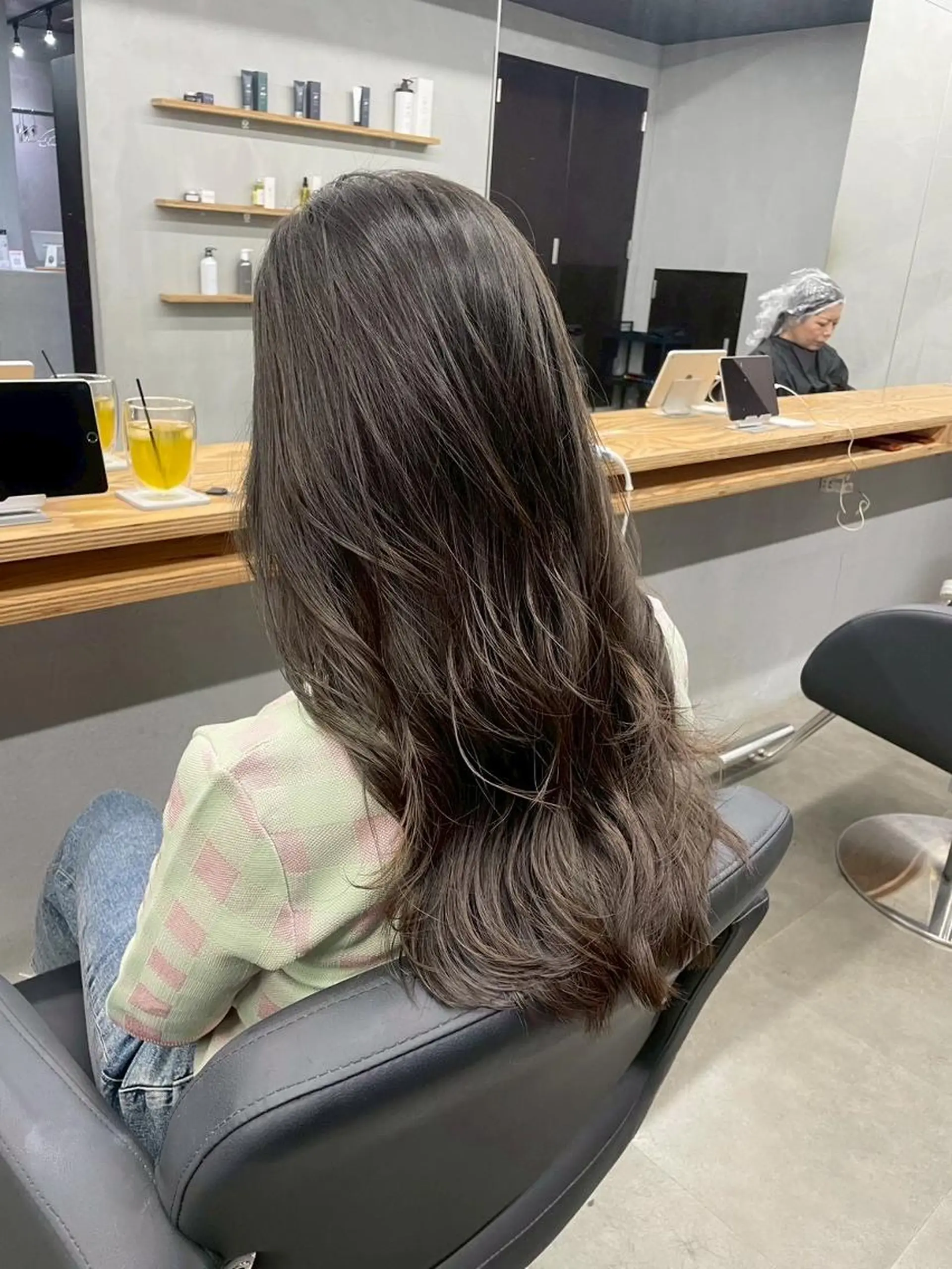 ロング カラー N 【エヌ】のヘアスタイル