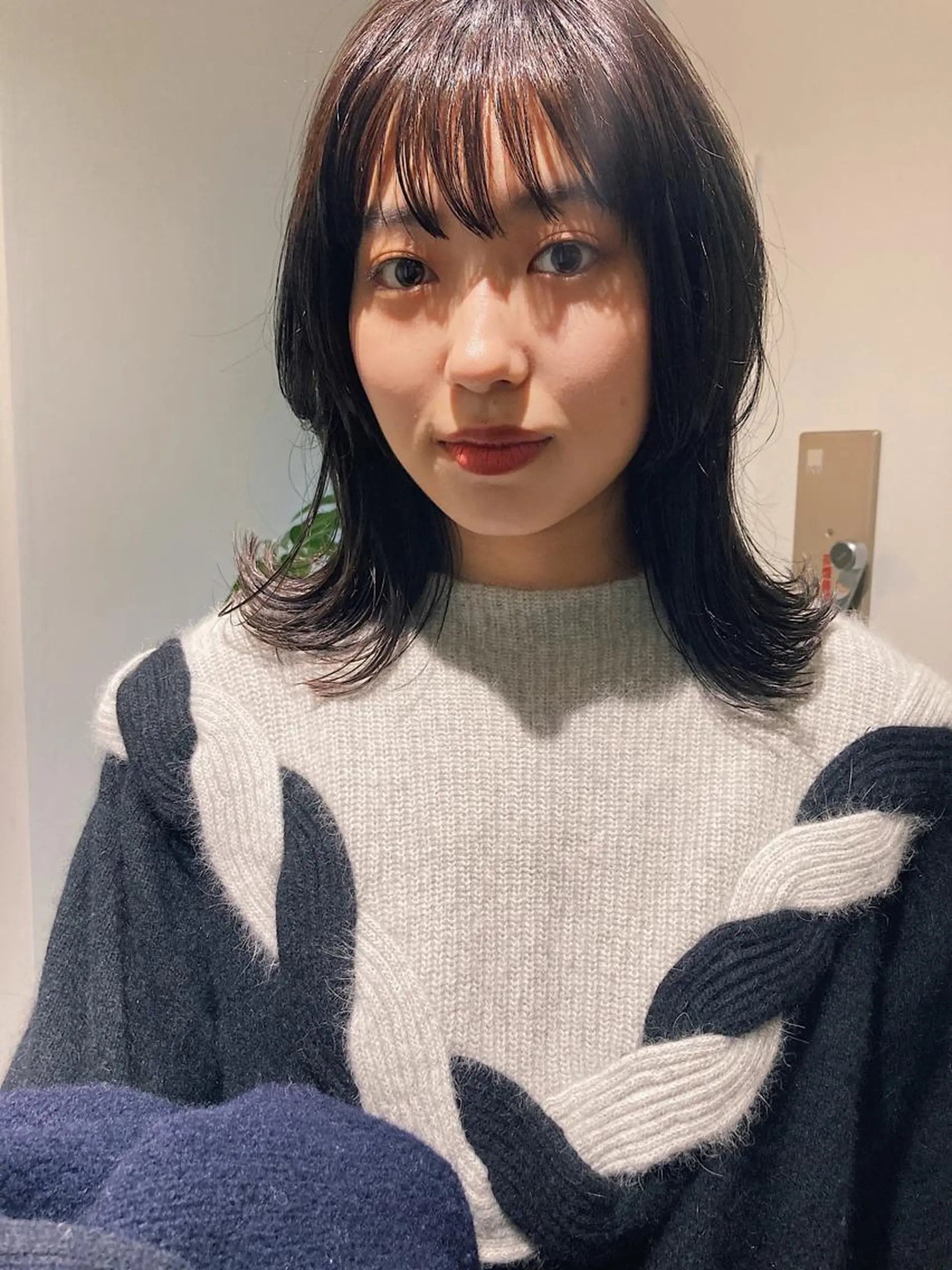 セミロング 佐伯 和佳のヘアスタイル