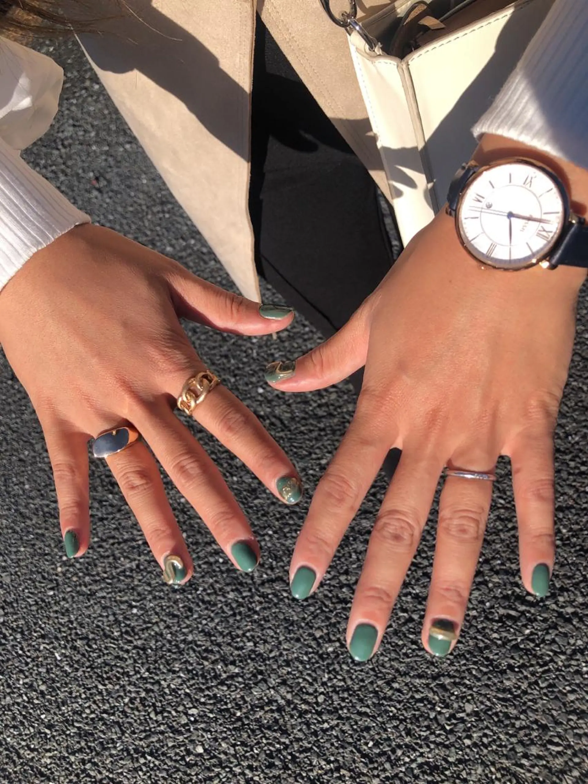 ミディアム Home salon Rのネイルデザイン