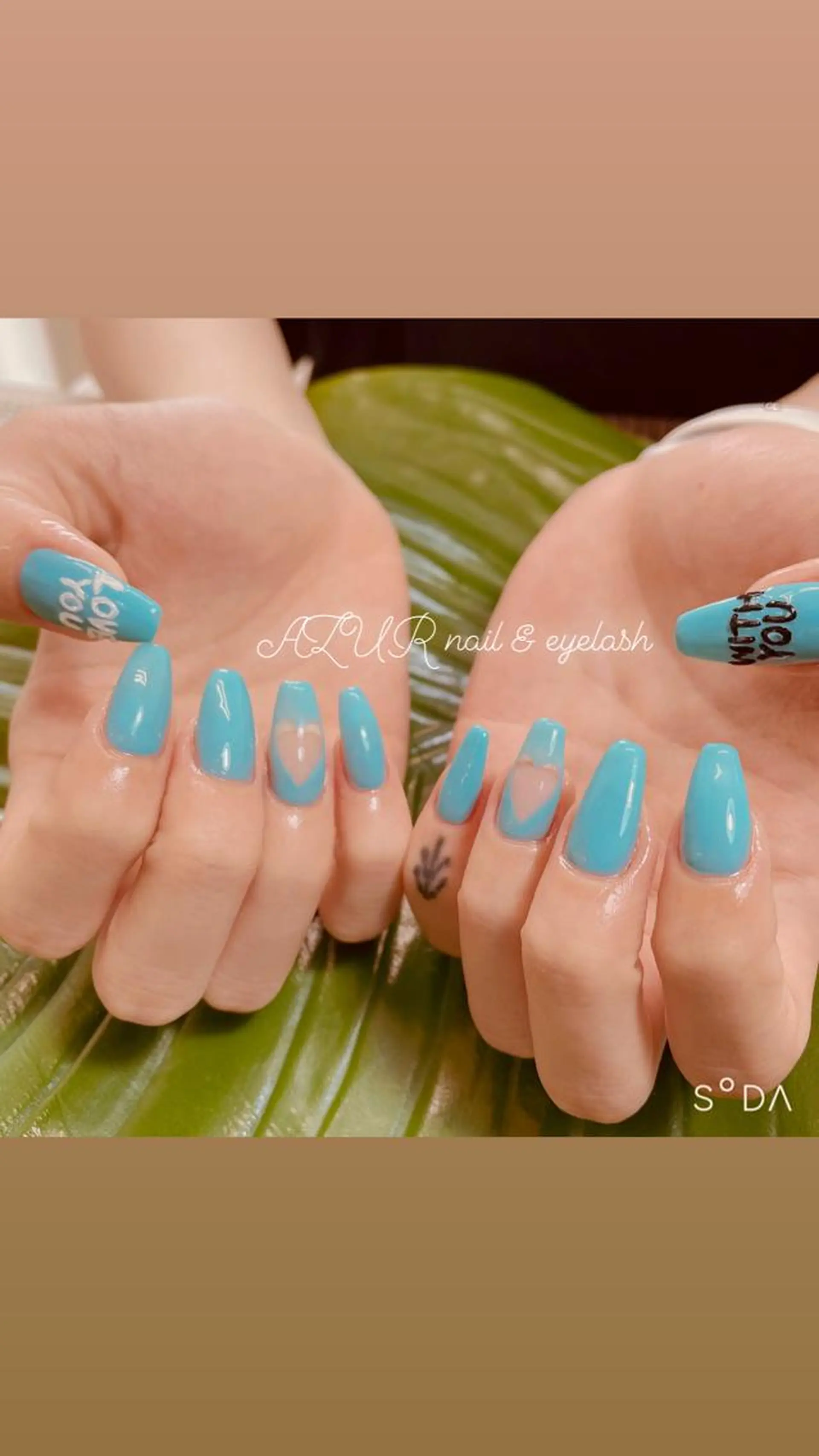 ネイル AZUR N&eyelashのネイルデザイン