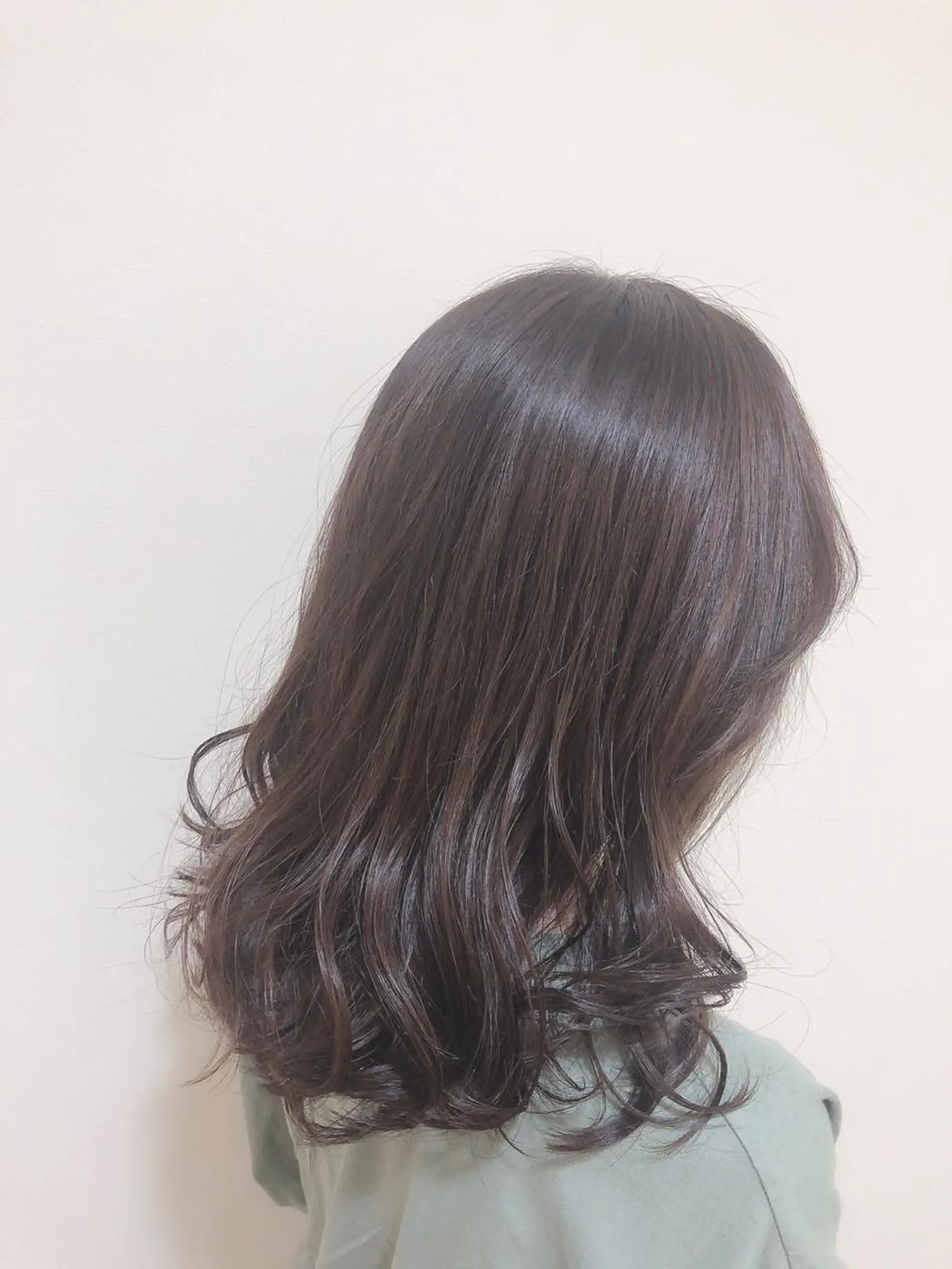 セミロング カラー パーマ 梅木 潤【韓国ヘア/ 艶髪/透明感カラー】のヘアスタイル