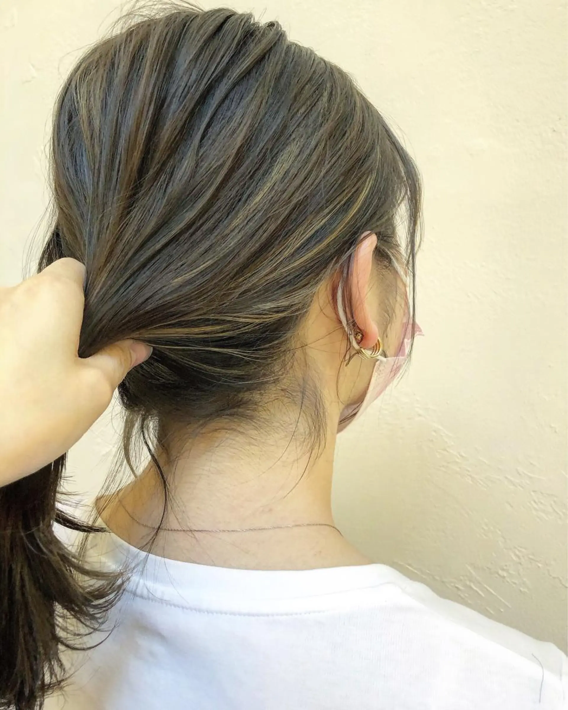 ミディアム カラー ハイライトカラー ハイライト luve heart's And Be  minamisemba所属・脇坂 佳世の眉毛・アイブロウイメージ