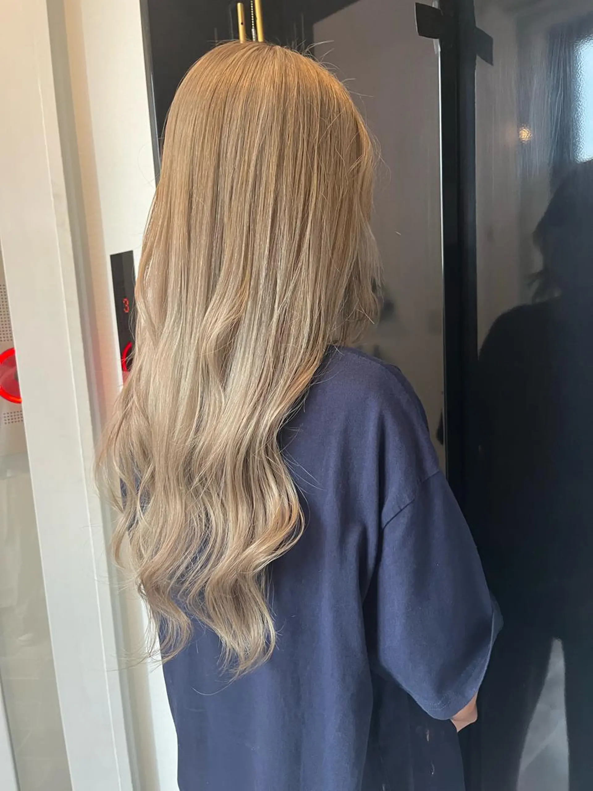 ロング カラー カラー#ブリーチ⭐️ STAR☆RIVERのヘアスタイル