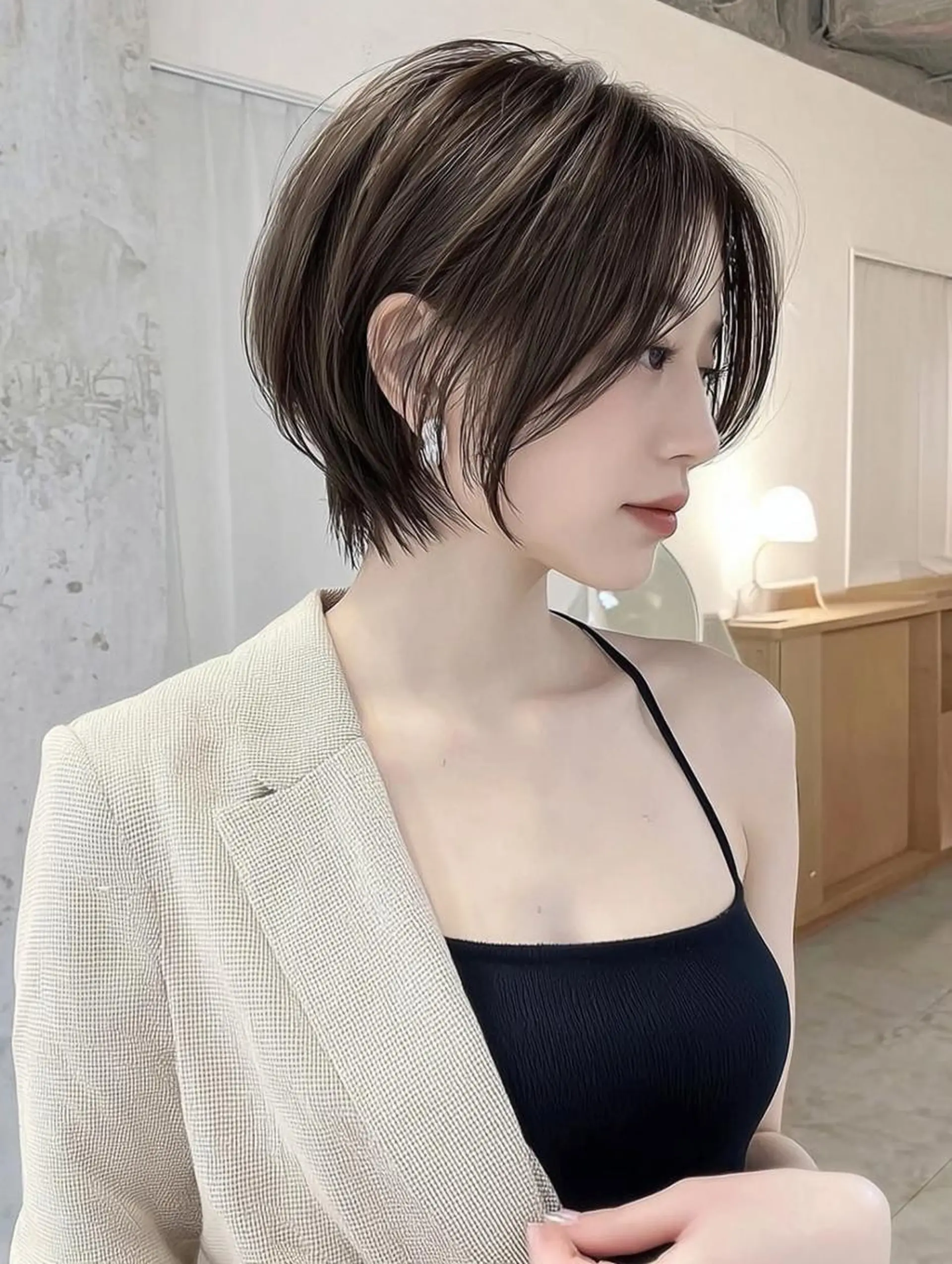 ショート ハイライト カット ヘアカラー トリートメント 青木 りおのヘアスタイル