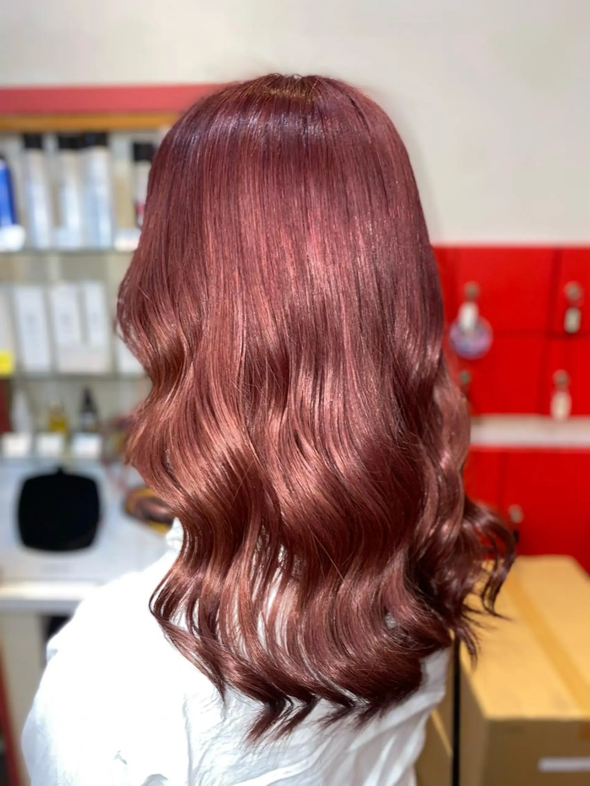 セミロング ピンクブラウン ヘアカラー ゆぴ☾‪/推しカラー /ハイトーンのヘアスタイル