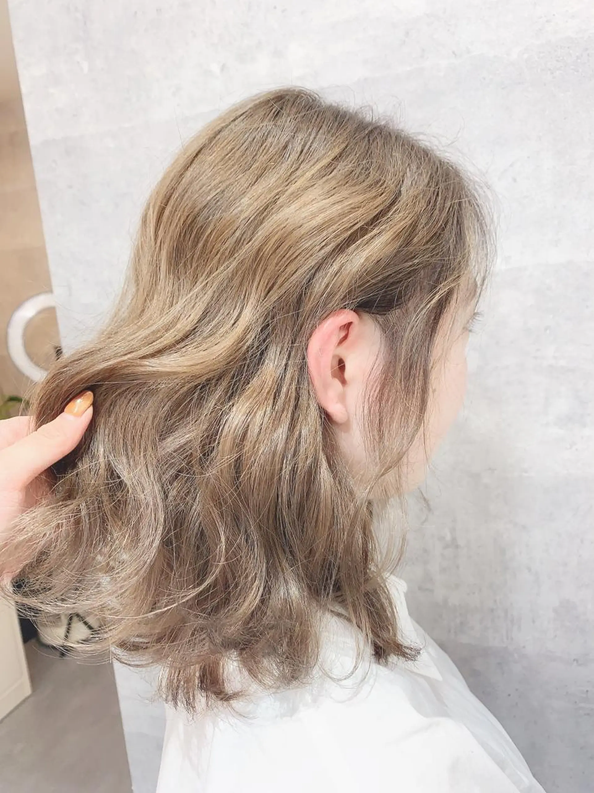 ミディアム アッシュ 似合わせのプロ🕊 美髪矯正/ioriのヘアスタイル