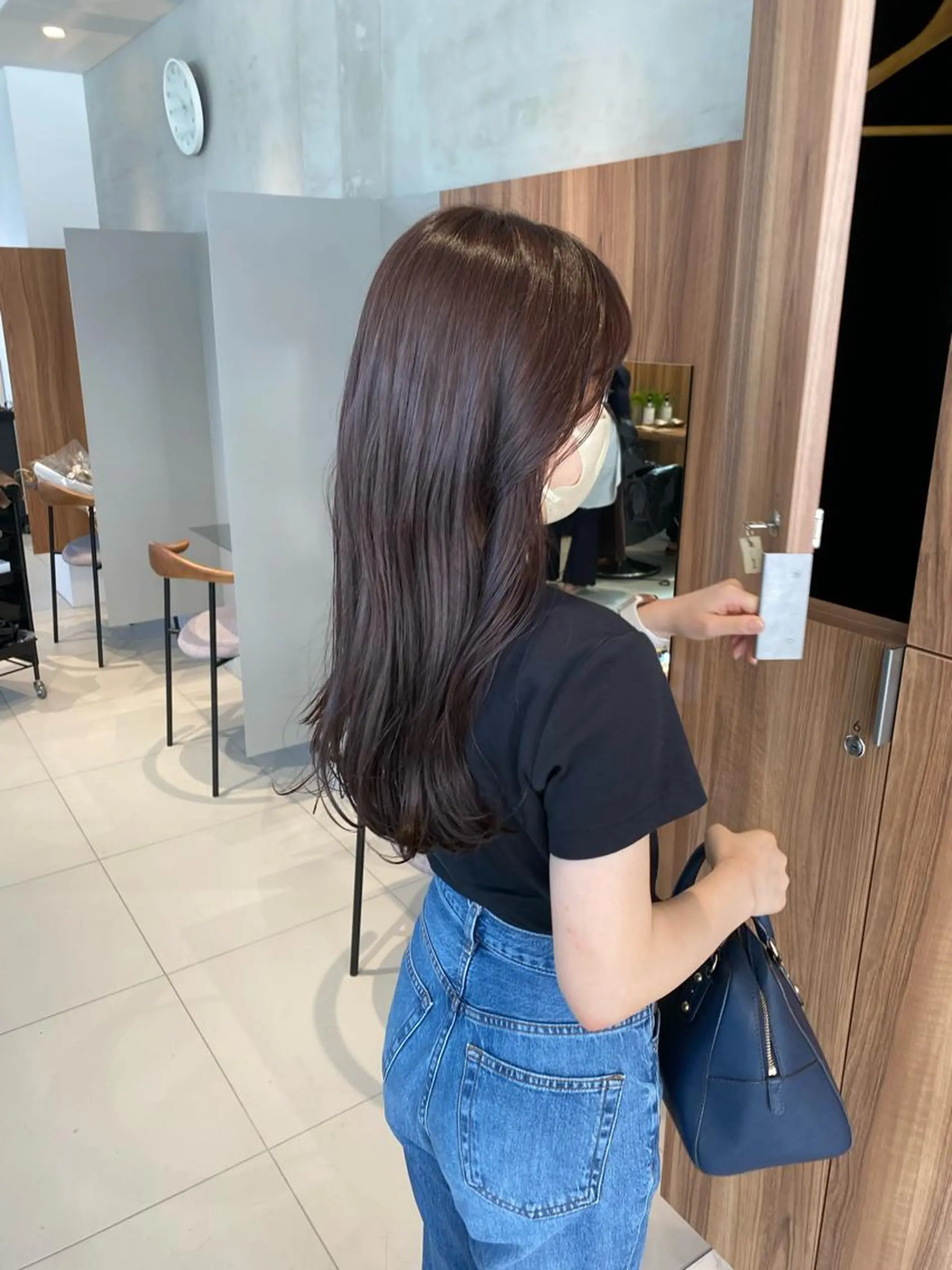 ミディアム 透明感モテ艶髪カラー Gallicaイリサのヘアスタイル