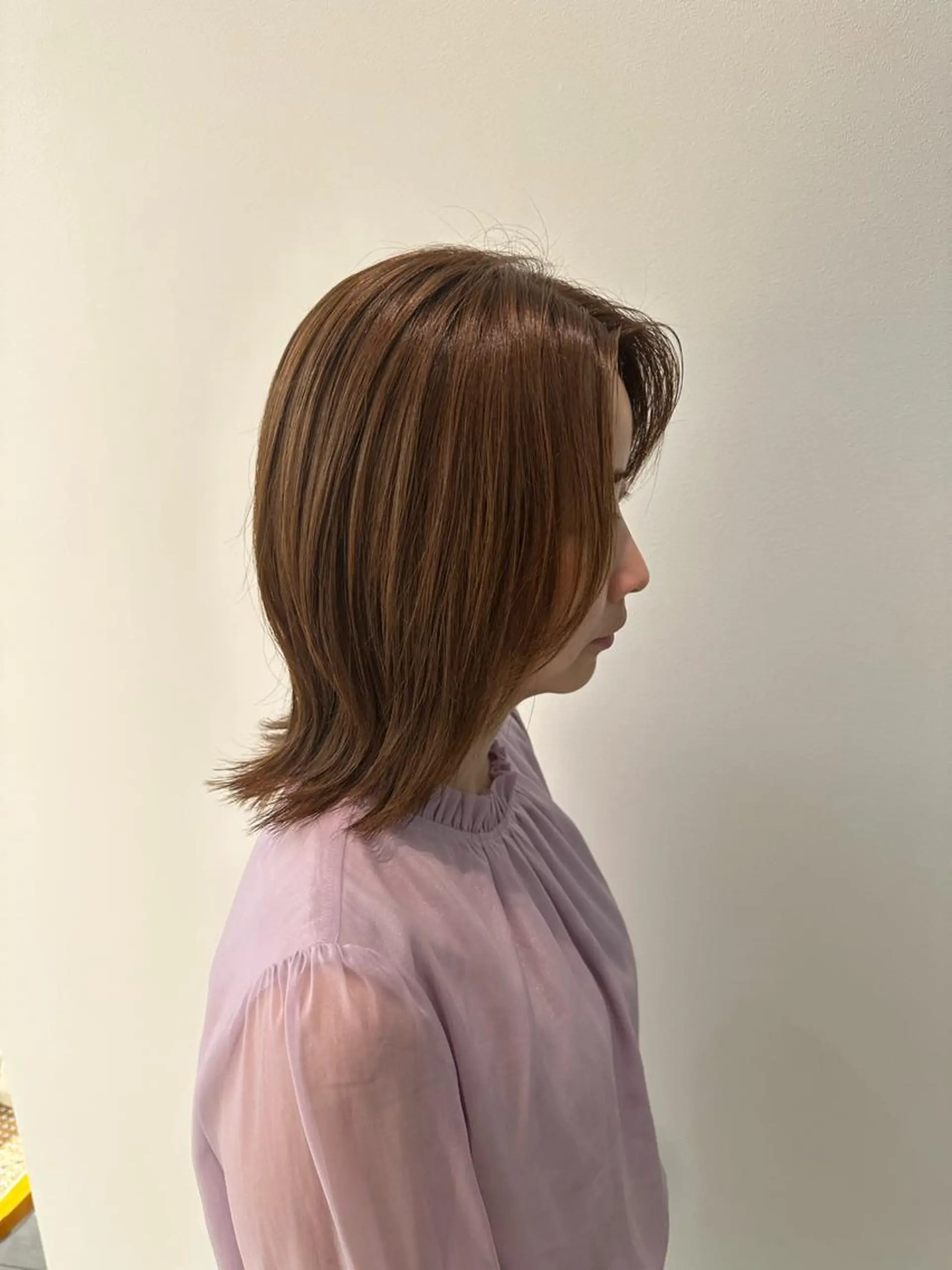 ミディアム カラー Aura所属・丸山 心 / 艶カラーのヘアスタイル