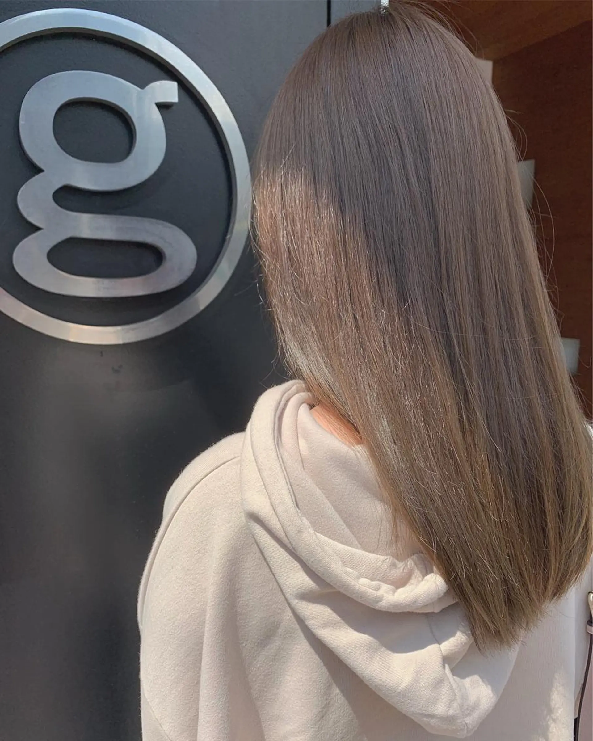 セミロング カラー カット ヘアカラー トリートメント 萌花　moeka /韓国/レイヤーのヘアスタイル