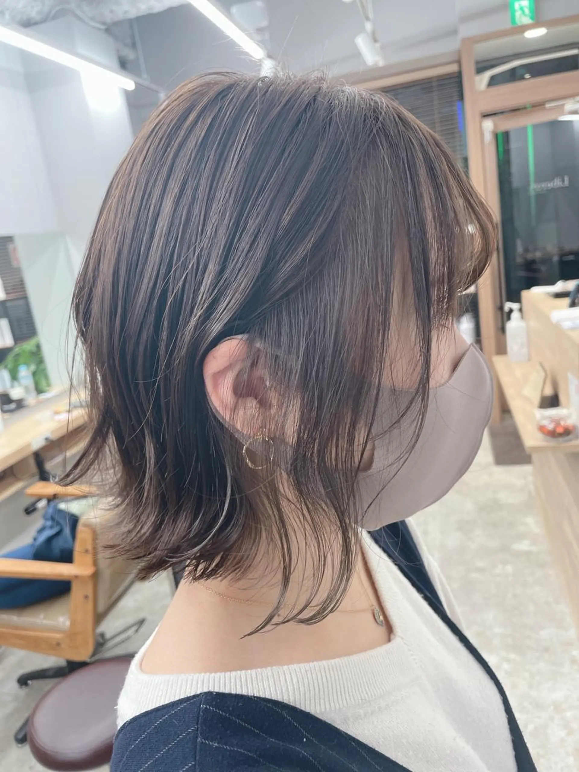 ショート SAEKI【ior 】北千住店ブリーチのヘアスタイル