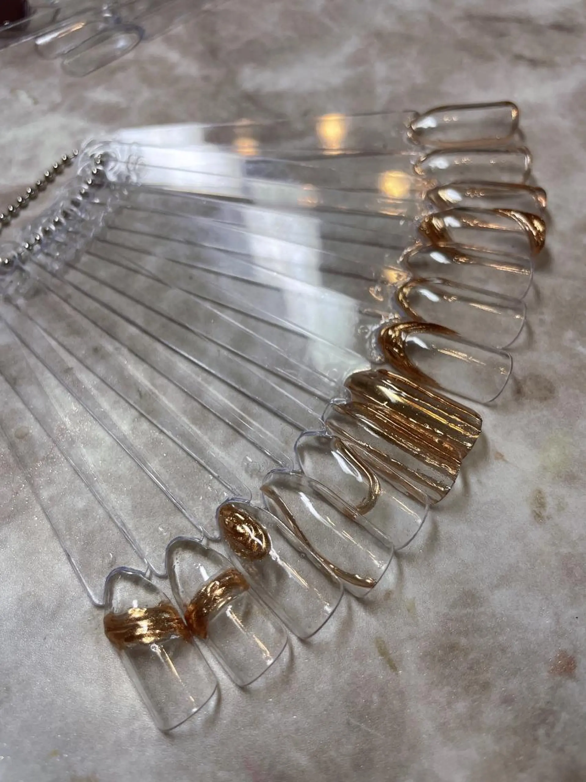 ネイル ワンカラーネイル ハンドネイル Slow.Nail Tomomiのネイルデザイン