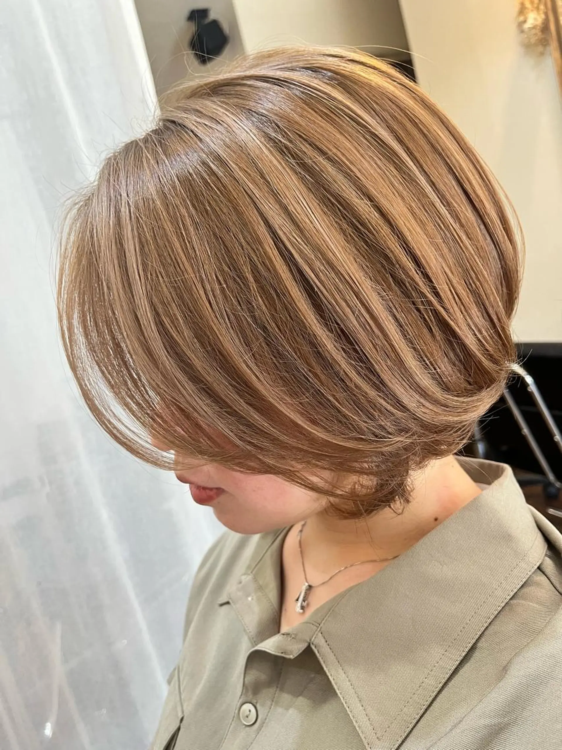 ミディアム カラー Tsuyoki .のヘアスタイル