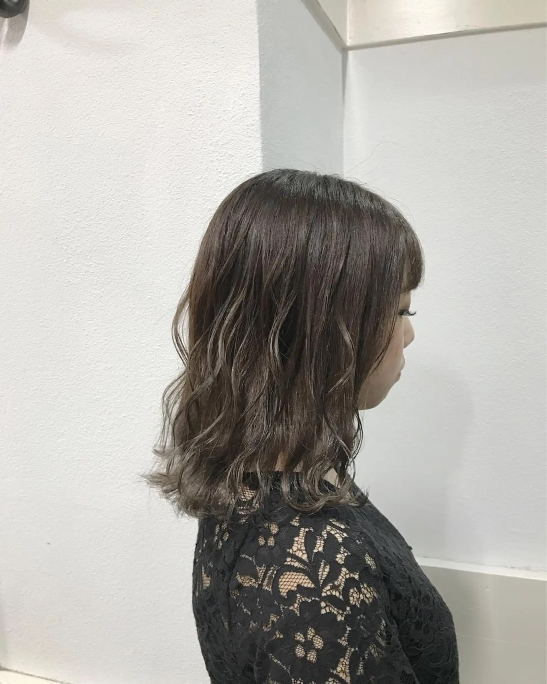 ミディアム カラー ヘアアレンジ グレージュ カット ヘアカラー トリートメント GiseL天神カラー 髪質改善/ブリーチのヘアスタイル
