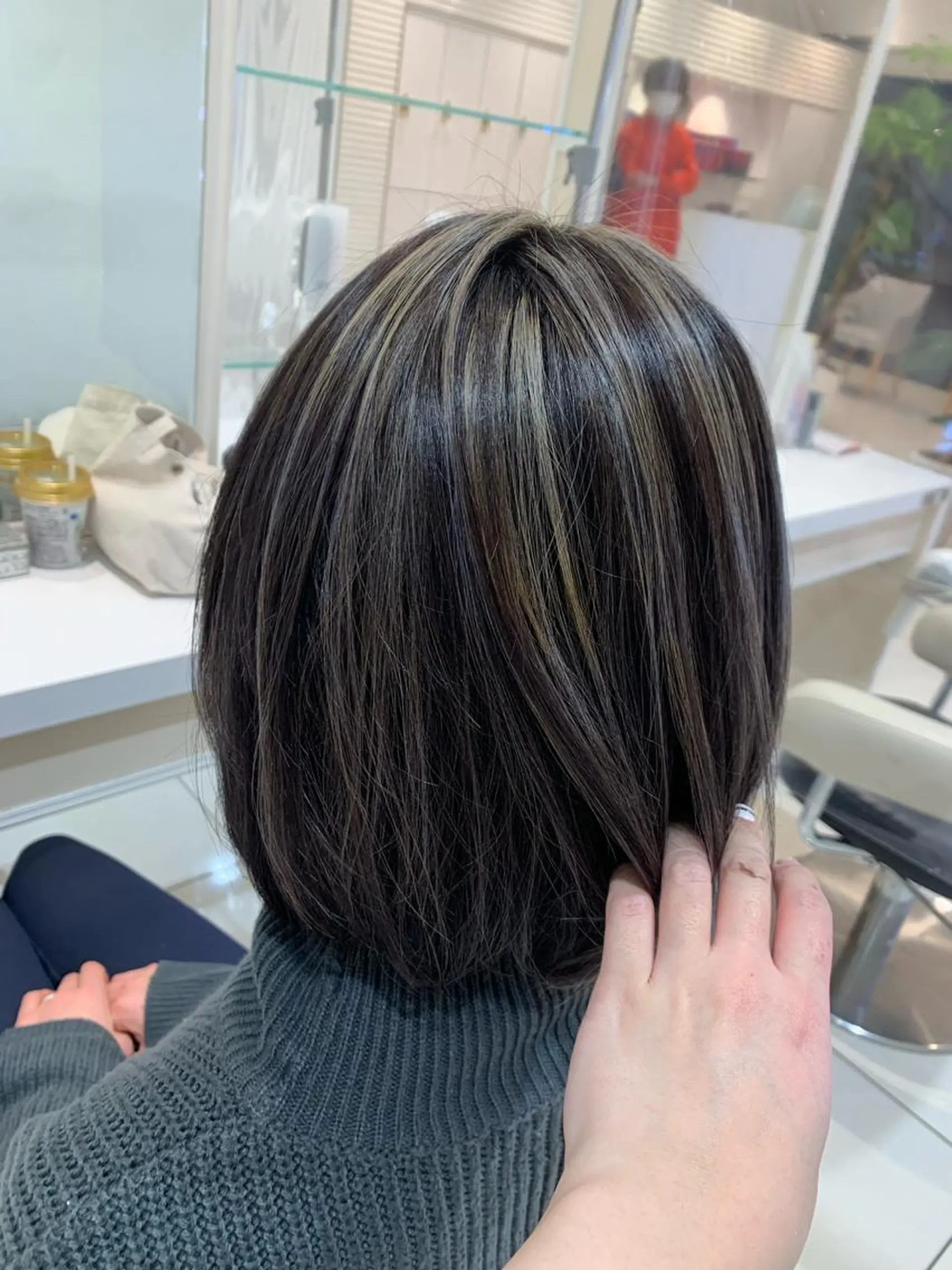 ショート カラー 金澤 夏海のヘアスタイル