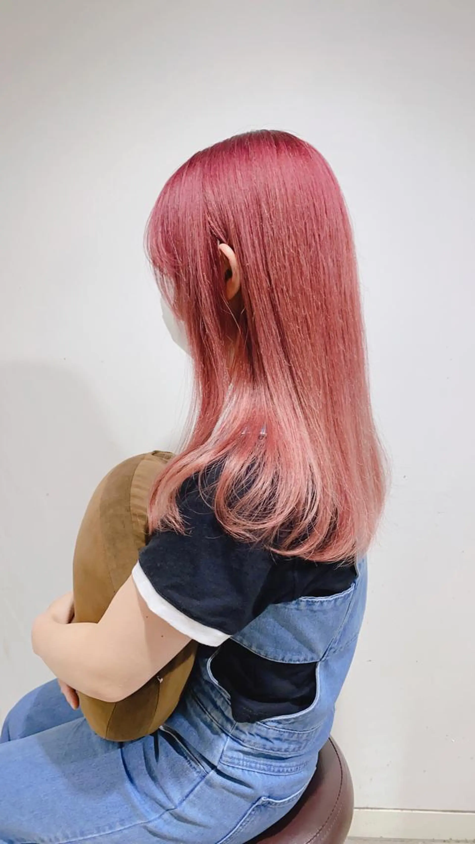 セミロング ショートボブ アッシュ ボブ 外国人風カラー ハイライト ヘアカラー トリートメント ヘッドスパ ヘアセット メンズツイスパ ショートフクヤマシンのヘアスタイル