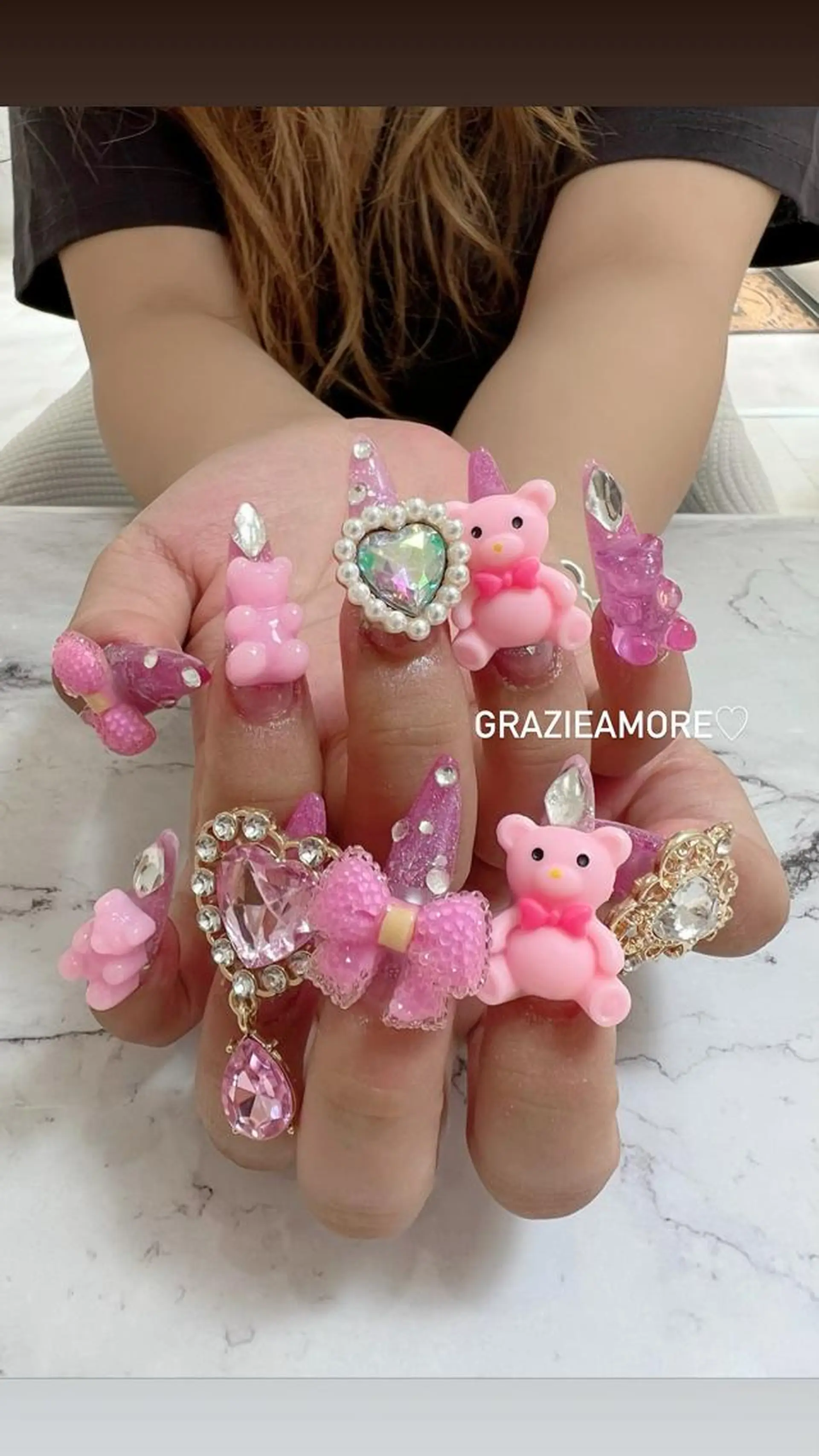 ネイル Grazie AMOREのネイルデザイン