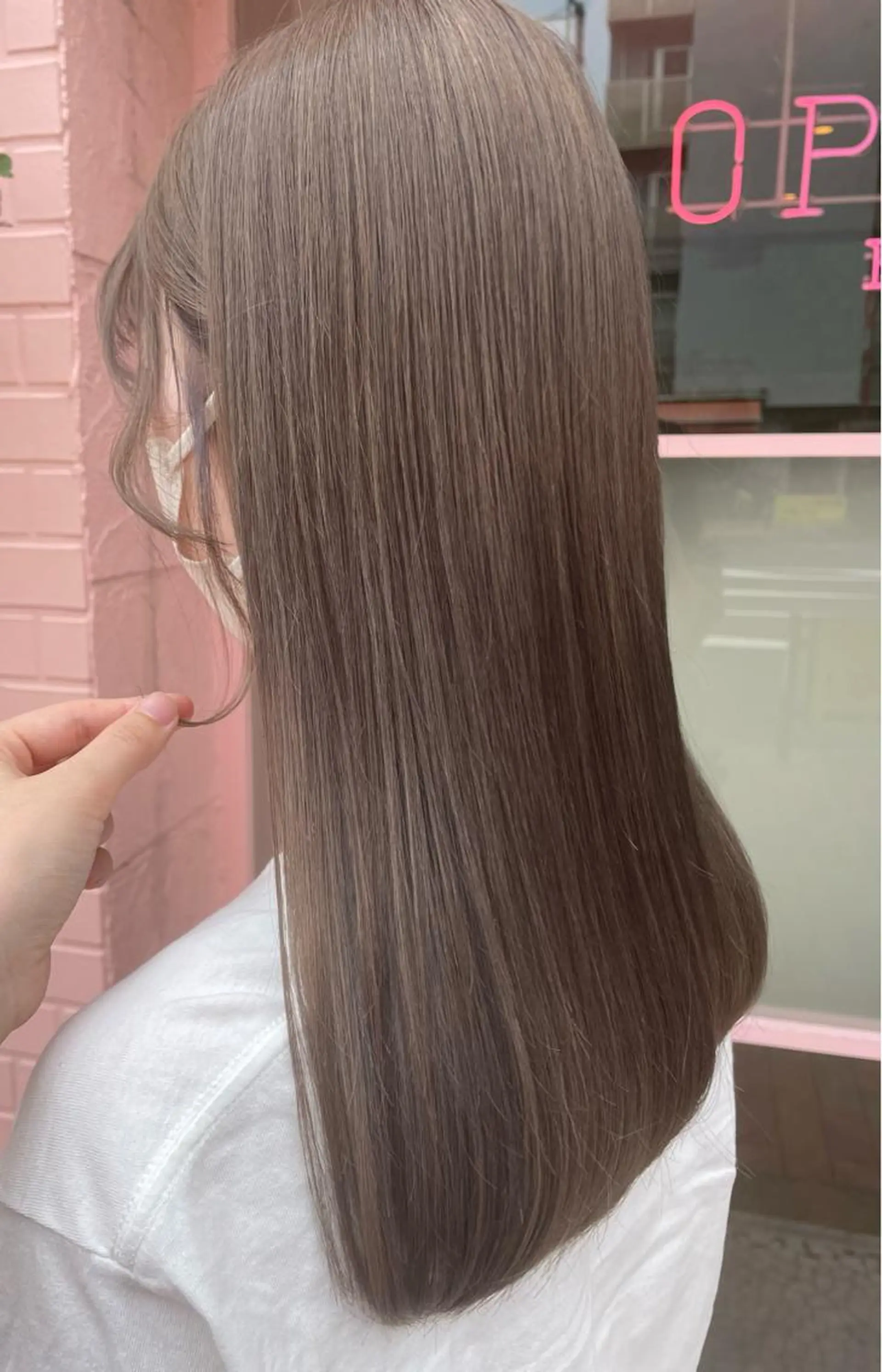 ロング irwi所属・Ebihara Satomiのヘアスタイル