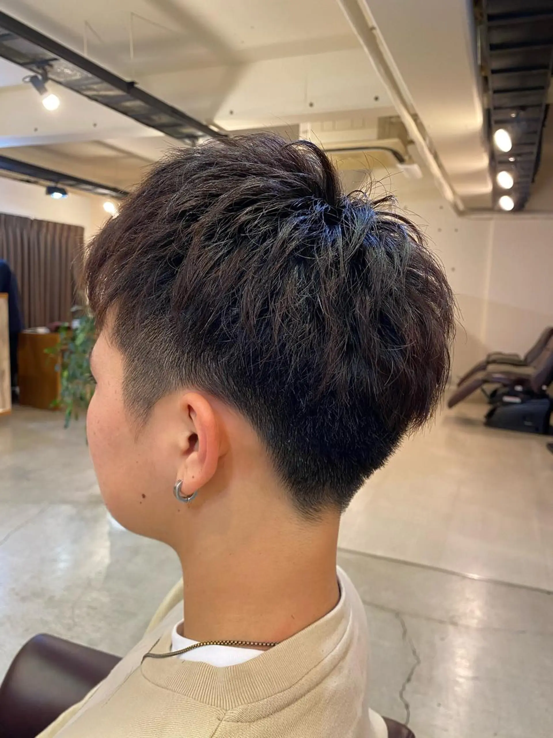 ショート メンズ SALOWIN京都河原町Suite店所属・外国人風レイヤー/ ハイトーンSHUのヘアスタイル