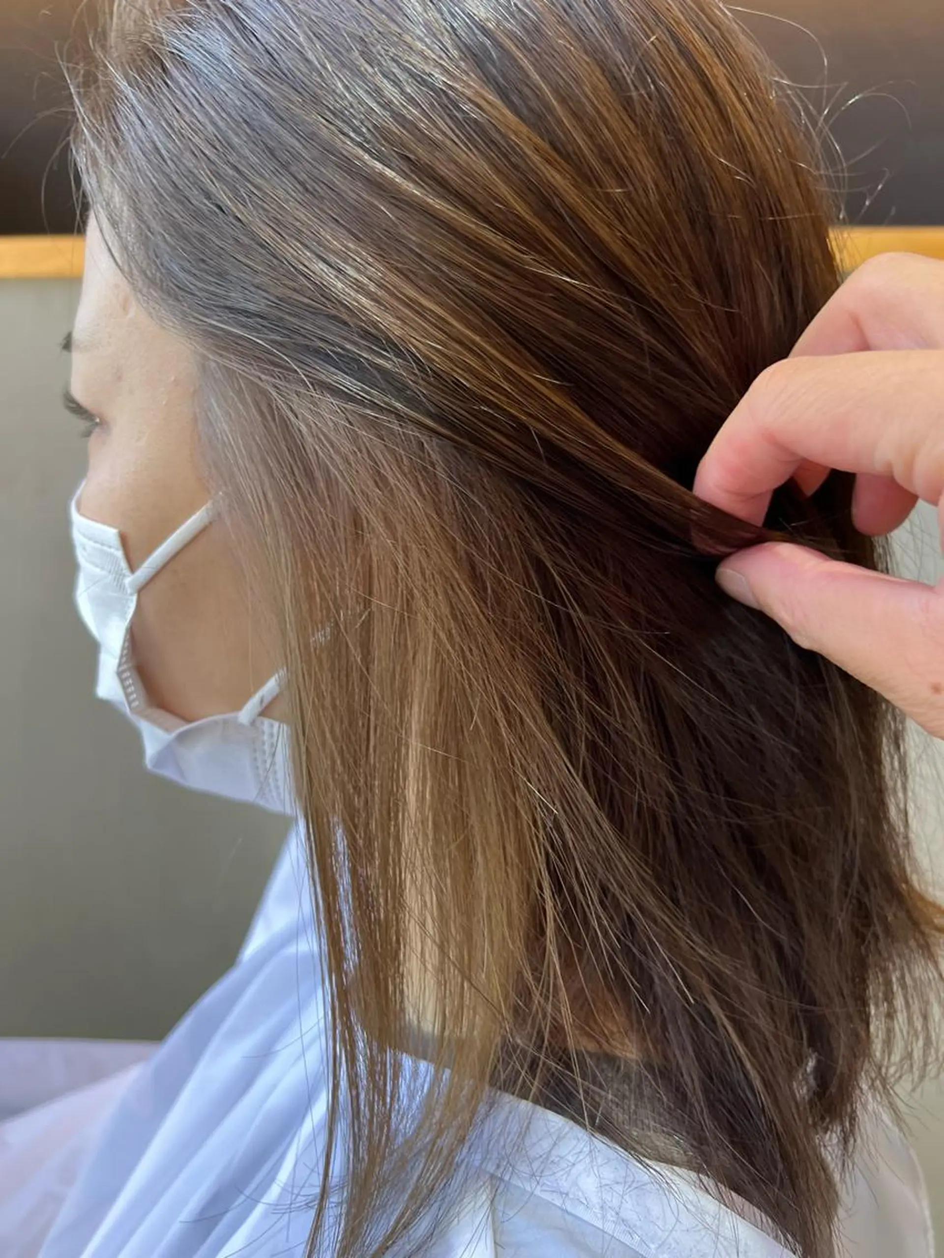 ミディアム カラー ミディアムパーマ ハイライトカラー イルミナカラー ボブ ハイライト SHINYA シンヤヘアーズのヘアスタイル