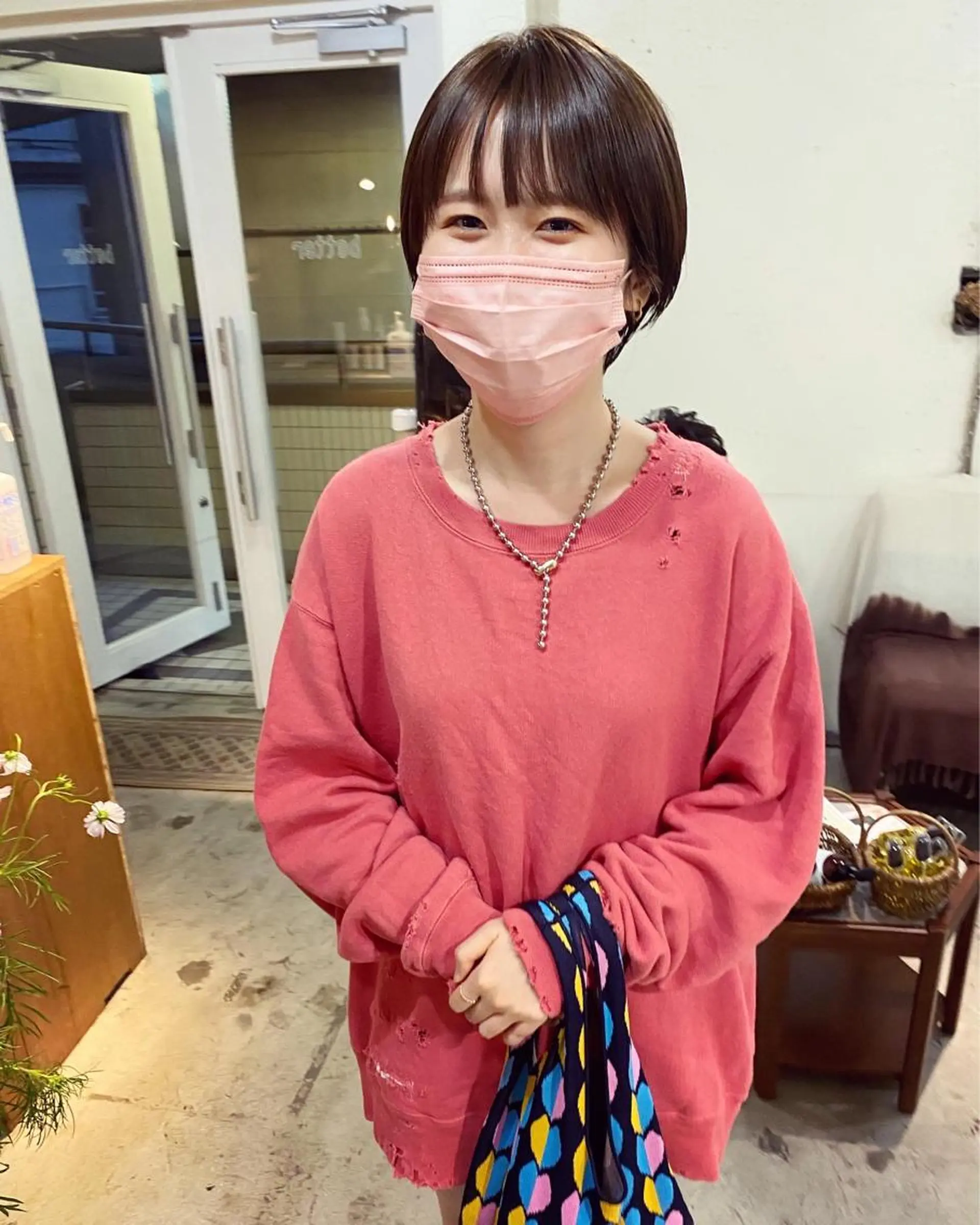 ショート カラー ベージュカラー ヘーゼル カット ヘアカラー トリートメント パーマ美容師 hanaのヘアスタイル