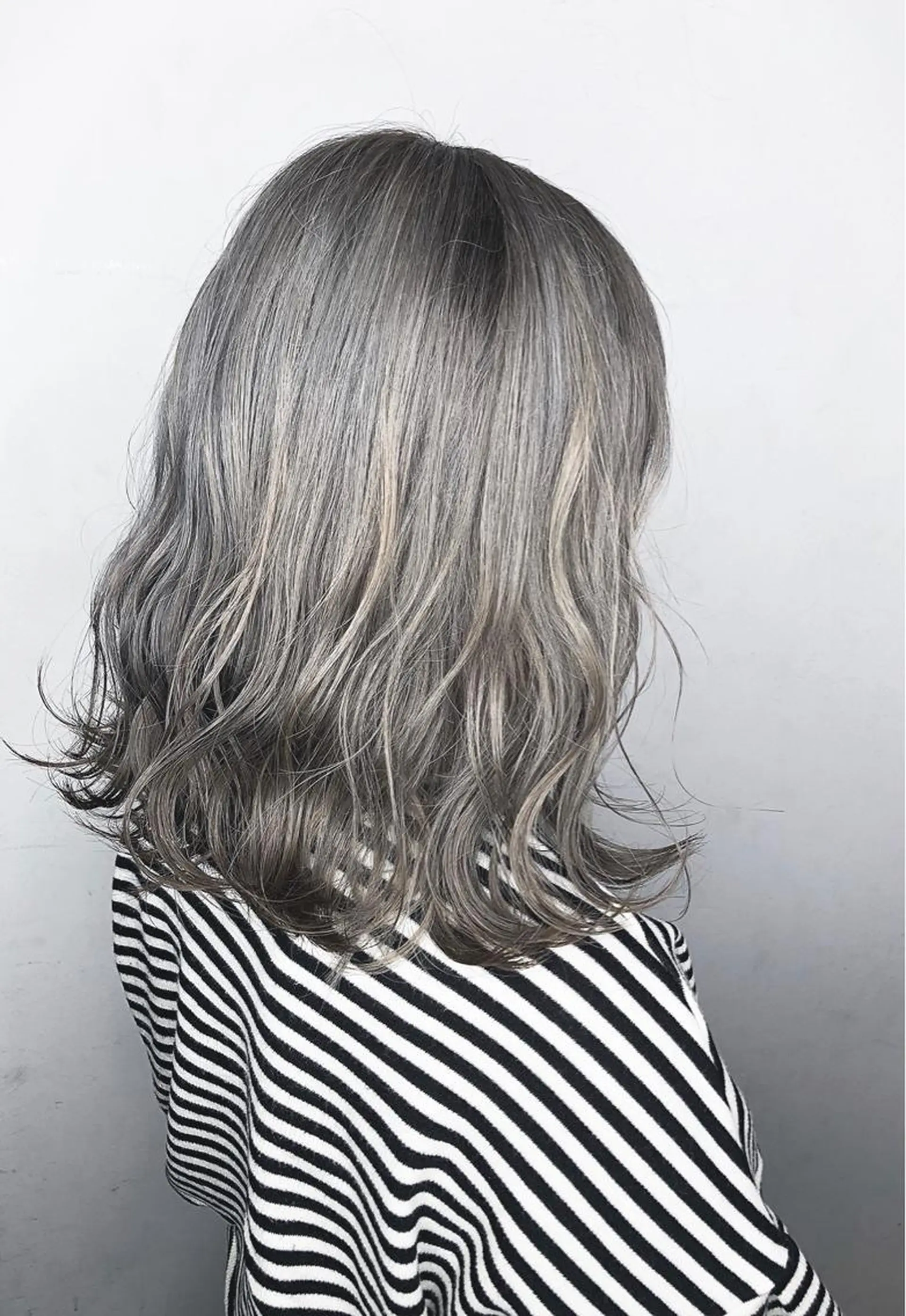 ミディアム カラー ヘアカラー MASAYUKI/ ブリーチのヘアスタイル