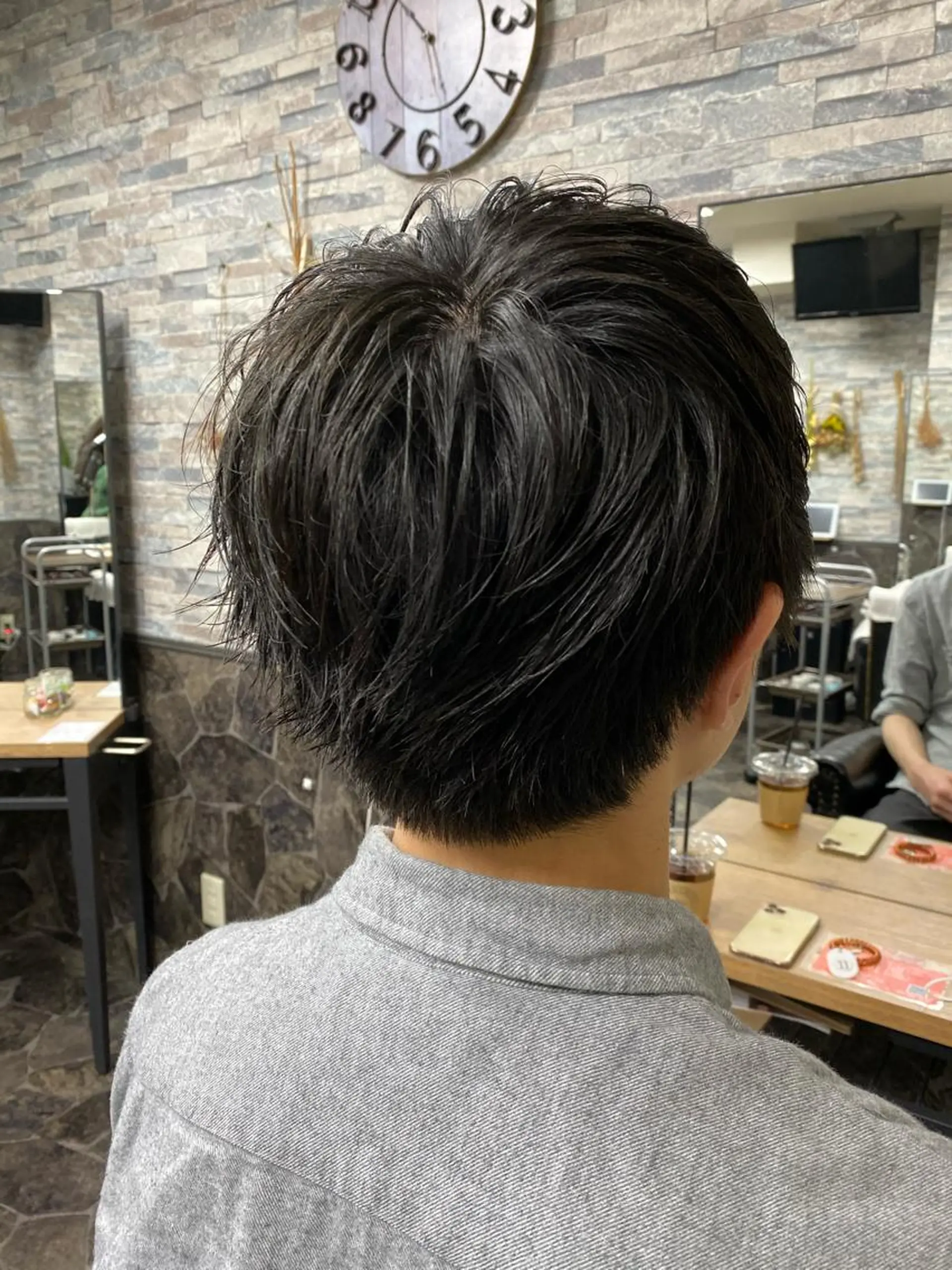 メンズ カット トリートメント 髪質改善【縮毛矯正】 美髪ボブを量産する人のヘアスタイル