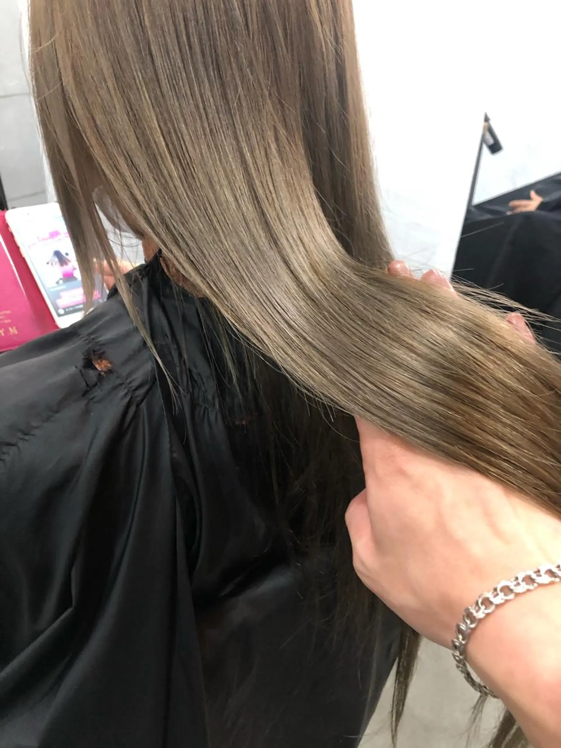 ミディアム カラー ヘアカラー トリートメント ヘアセット 艶髪育成サロン 京橋　shinのヘアスタイル