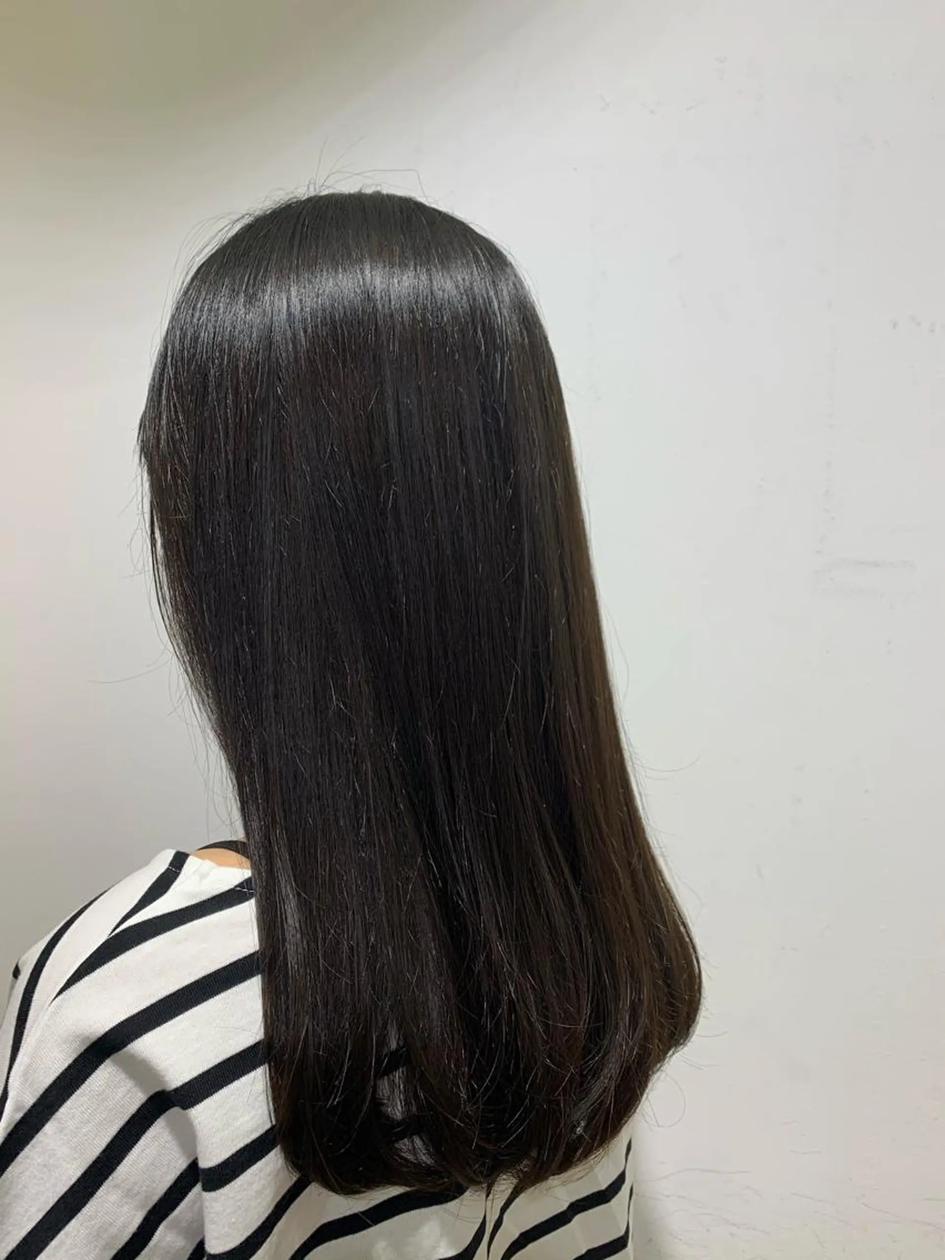 ロング カラー 透明感カラー レイヤーボブ Asukaのヘアスタイル
