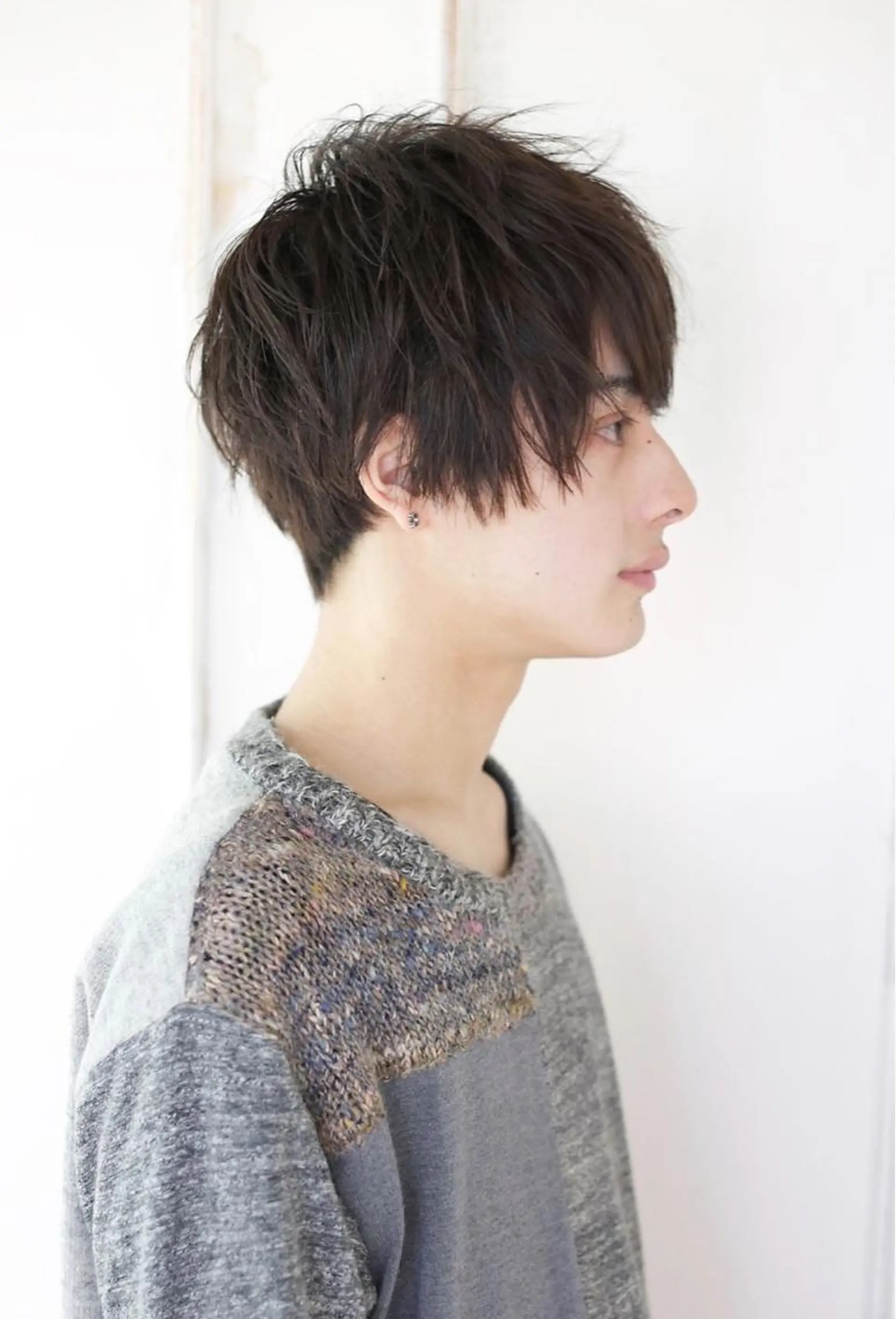 メンズ レイヤーカット、 大人可愛い　中村美羅のヘアスタイル