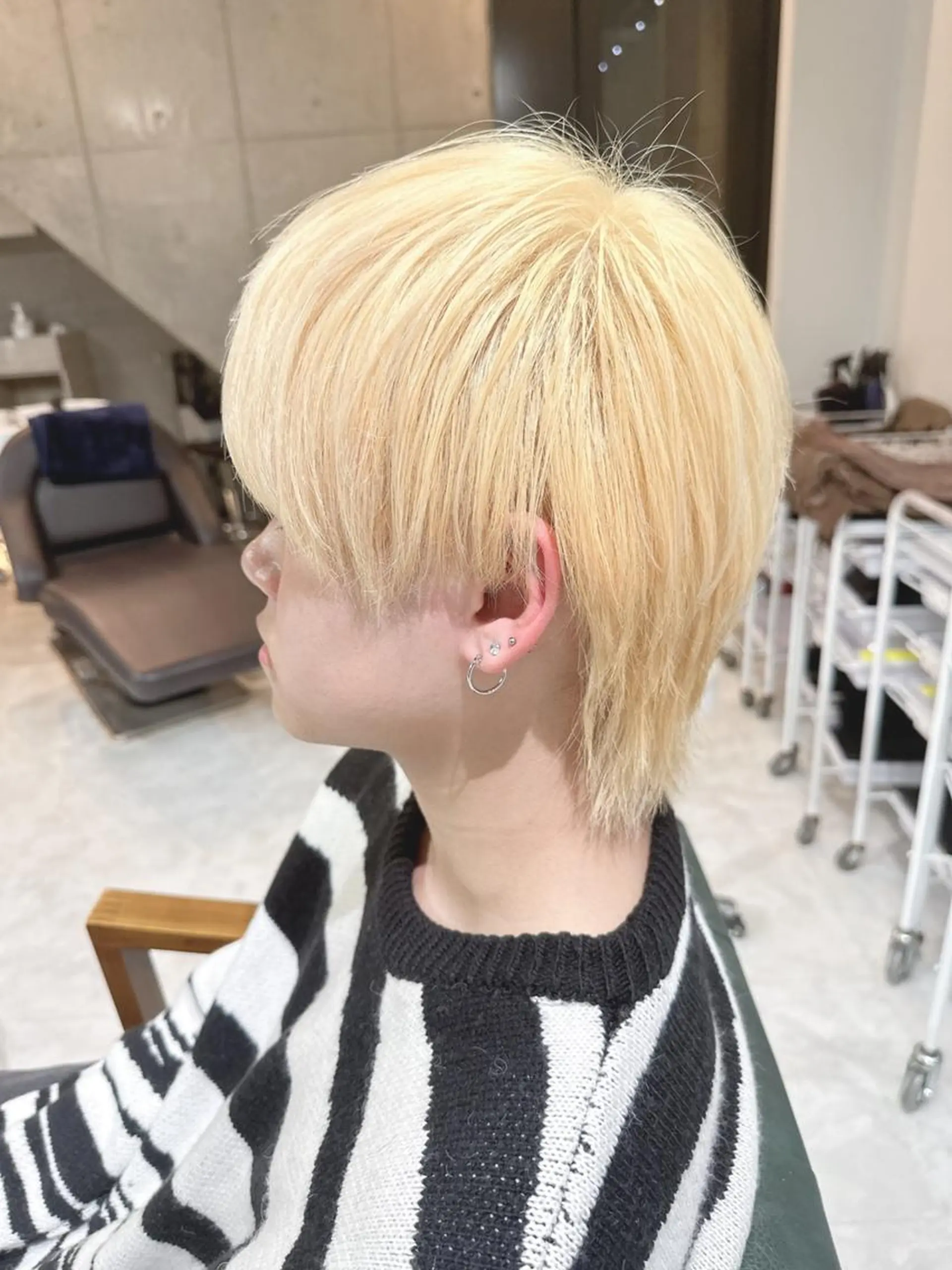 メンズ カラー ショート 抜きっぱなしブロンド ブロンド モテ髪透明感❤️ デイズヘアカラーのヘアスタイル