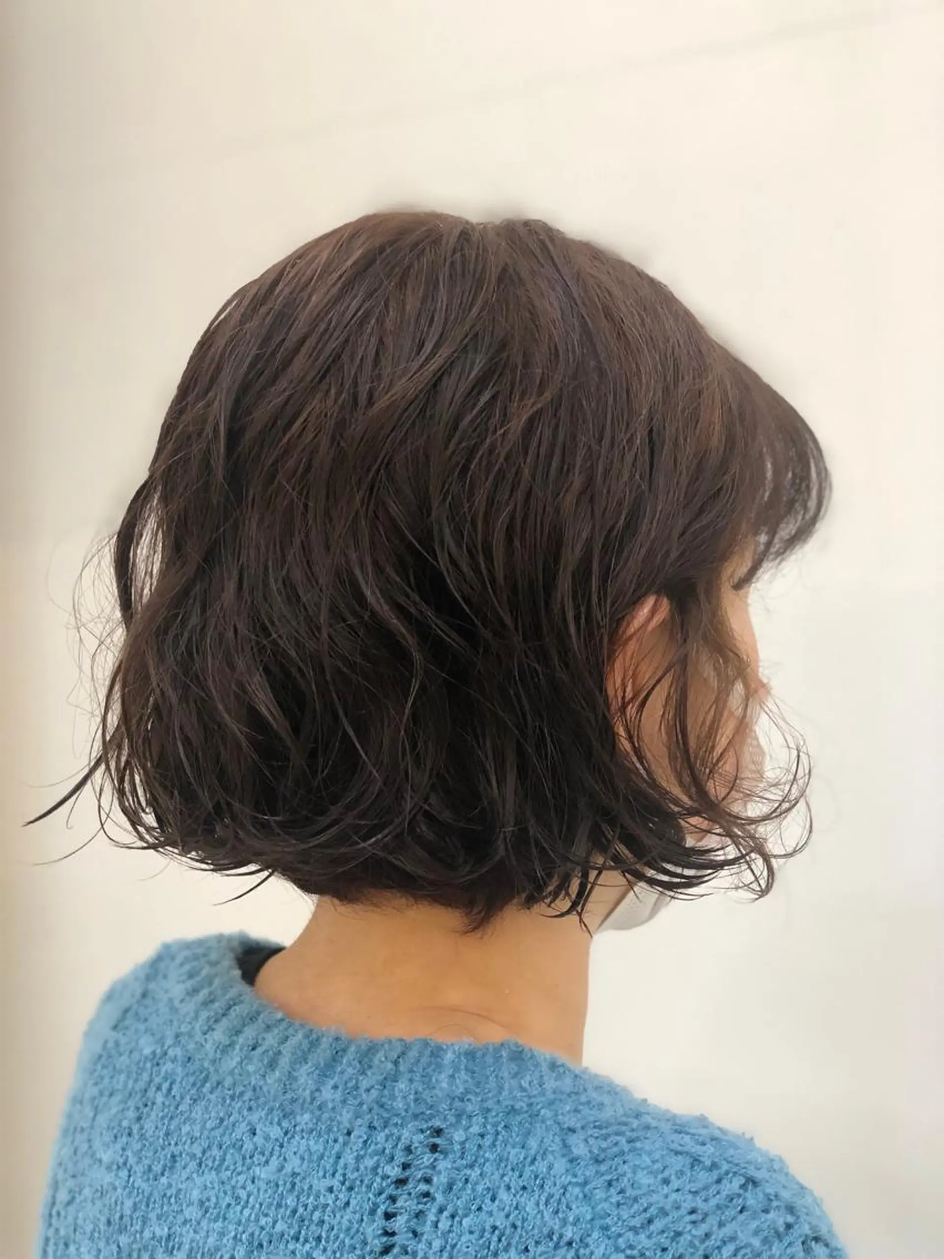 ショート カラー パーマ 松原 愛莉のヘアスタイル