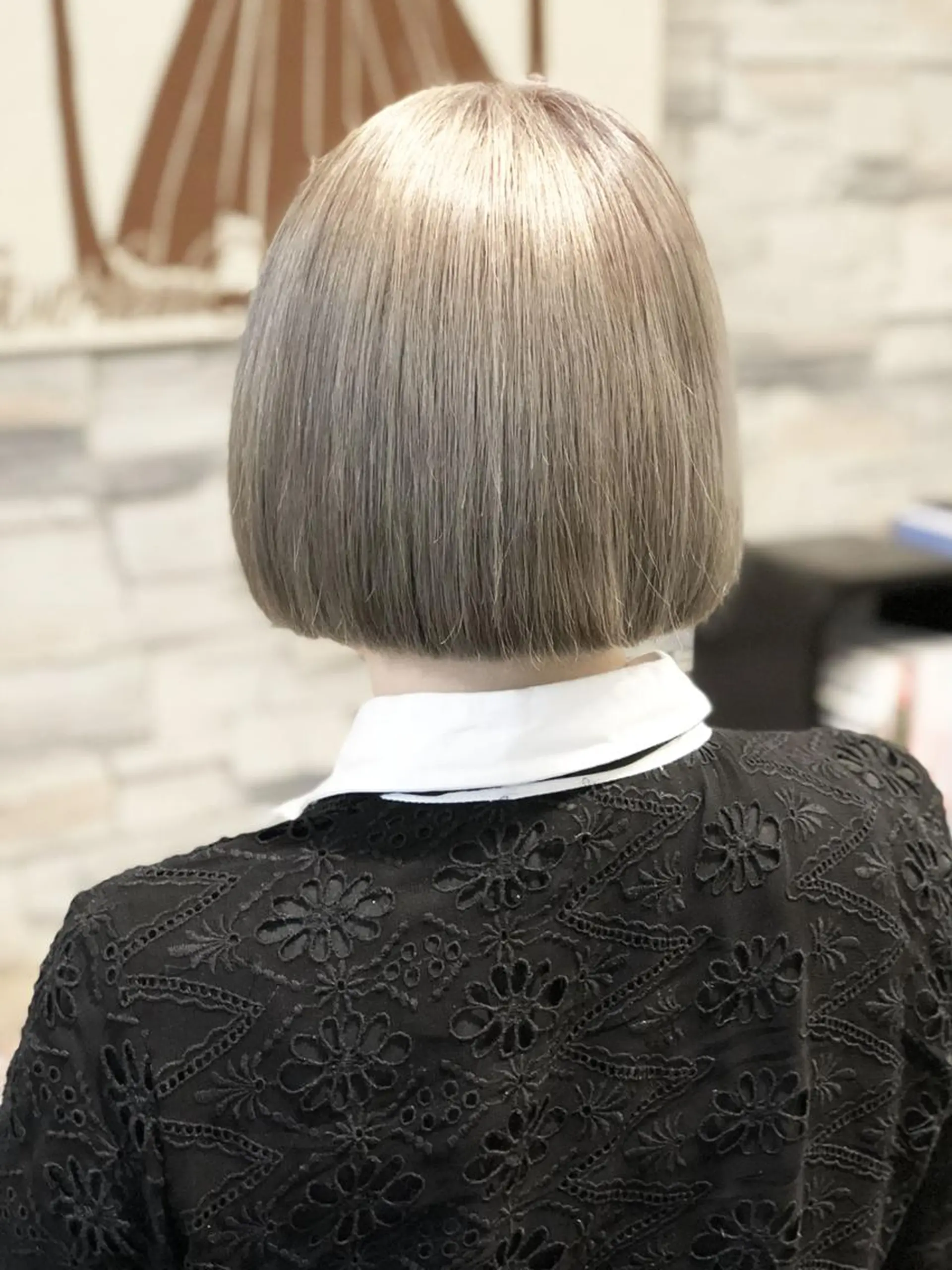 カラー アッシュ ベージュカラー ショート・ボブ 徳竹淳一のヘアスタイル