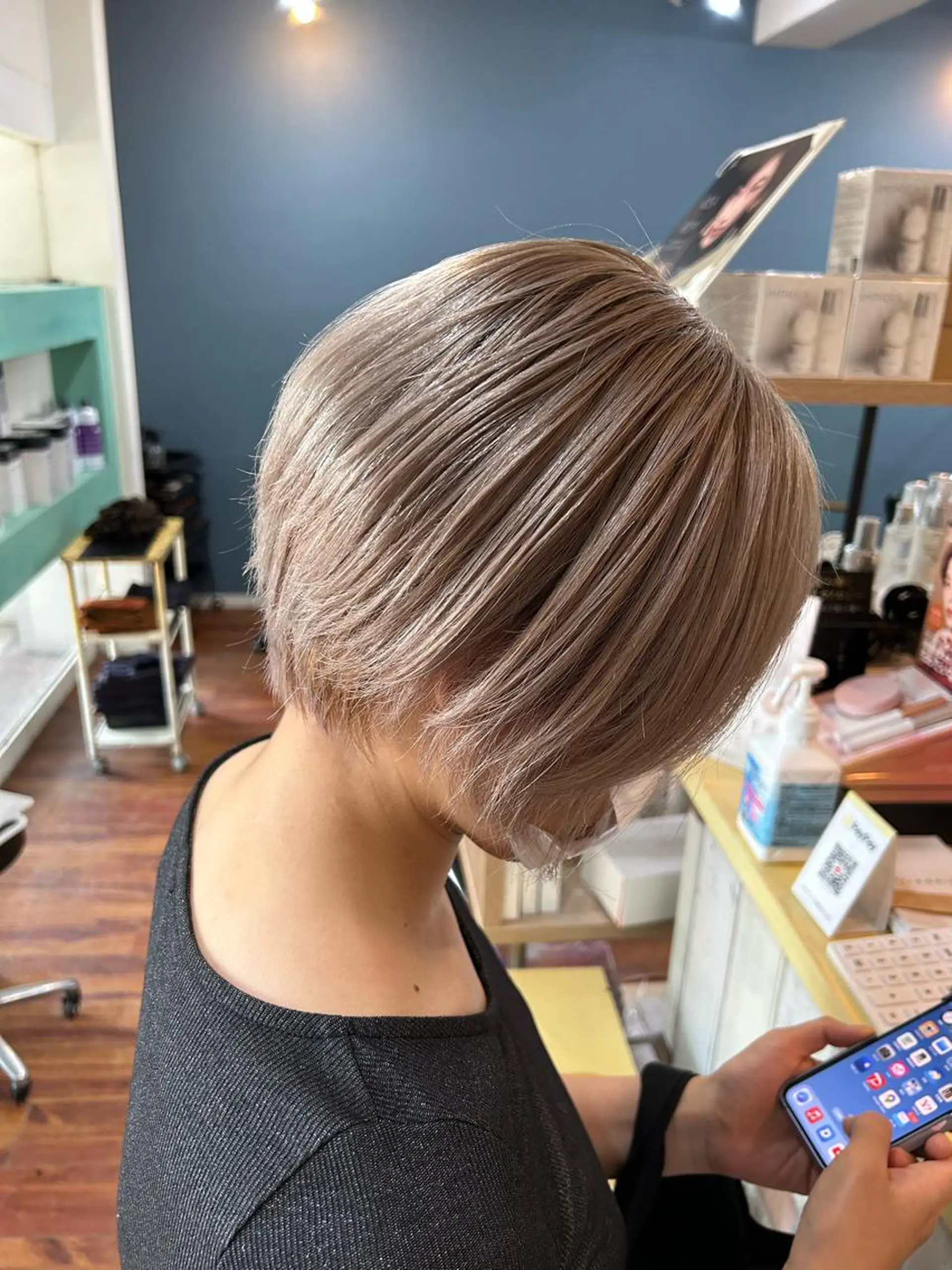 ショート カラー 低ダメージカラー/ 髪質改善/粟田翔太のヘアスタイル