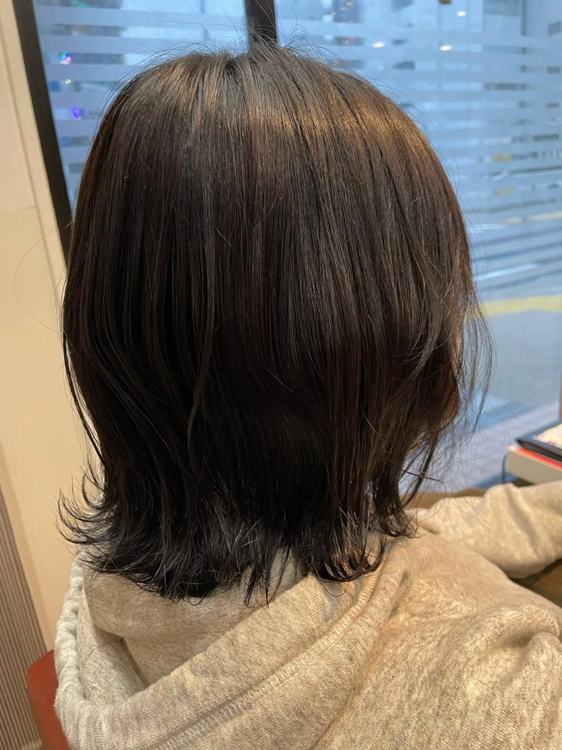 ミディアム カラー ✨横須賀髪質改善✨️ 加藤 百音のヘアスタイル