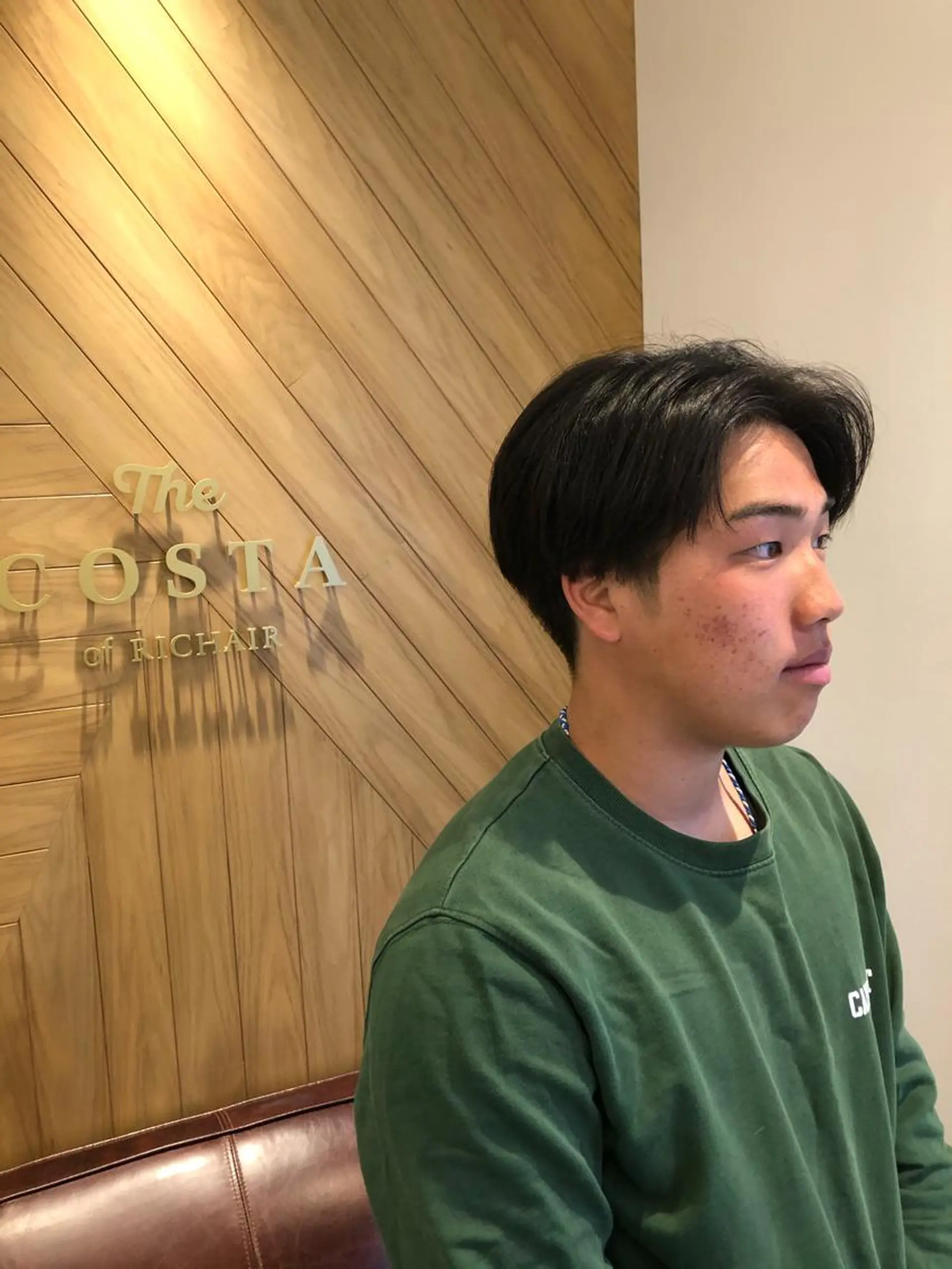 ショート メンズ 鈴村 大介のヘアスタイル