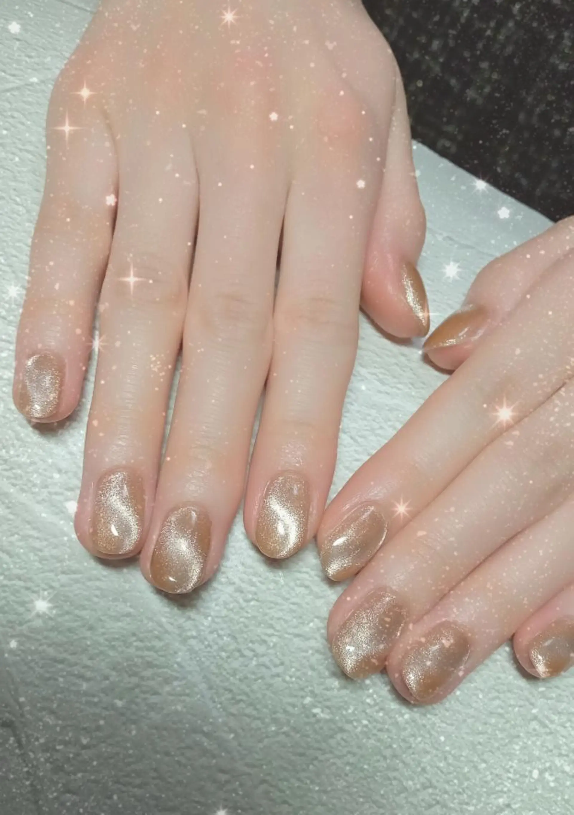 ネイル ドット フレンチネイル ゴールド キラキラネイル マグネットネイル ハンドネイル flure de neige yukiのネイルデザイン