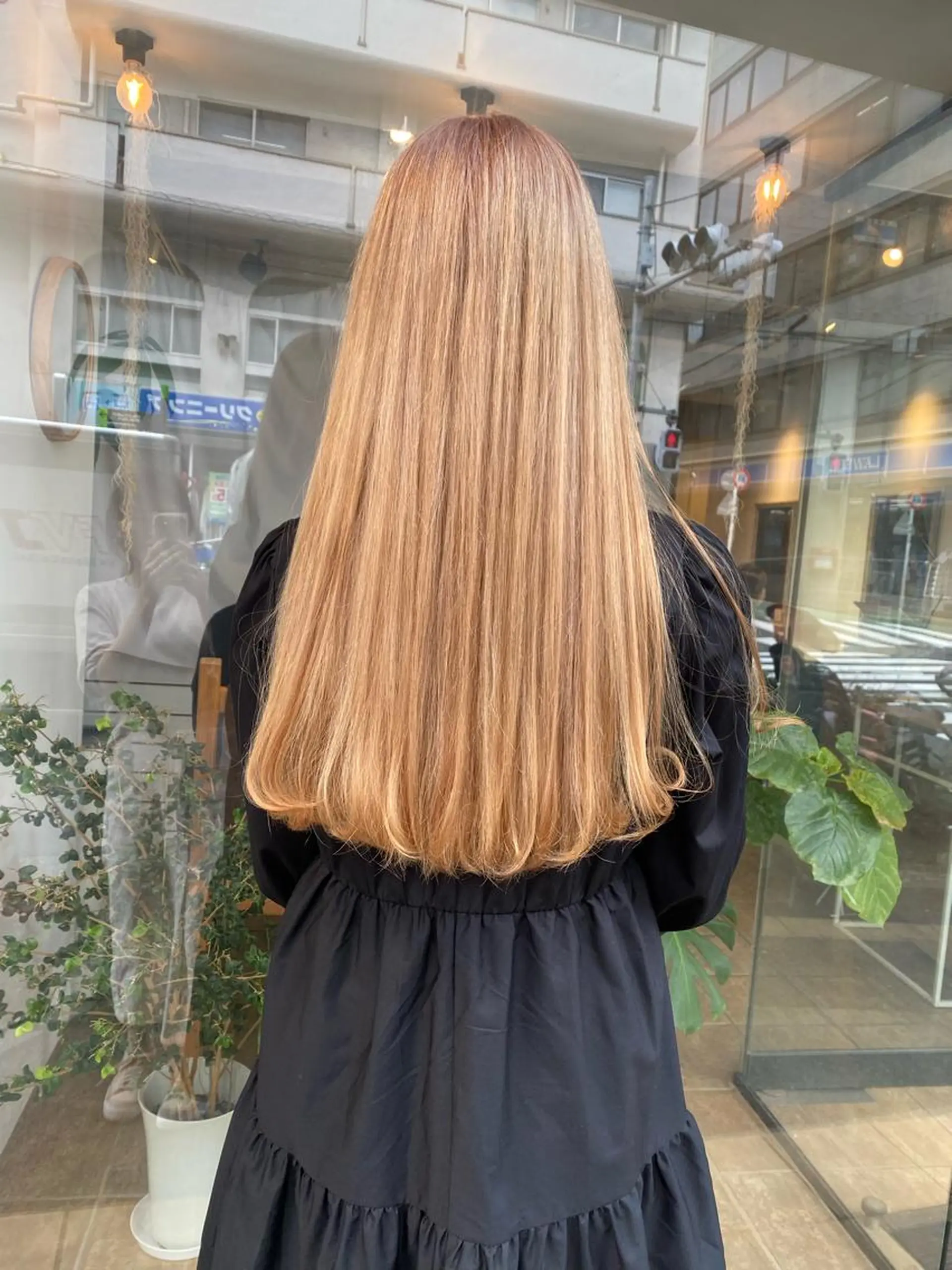 ロング カラー Joule銀座 石山あやのヘアスタイル