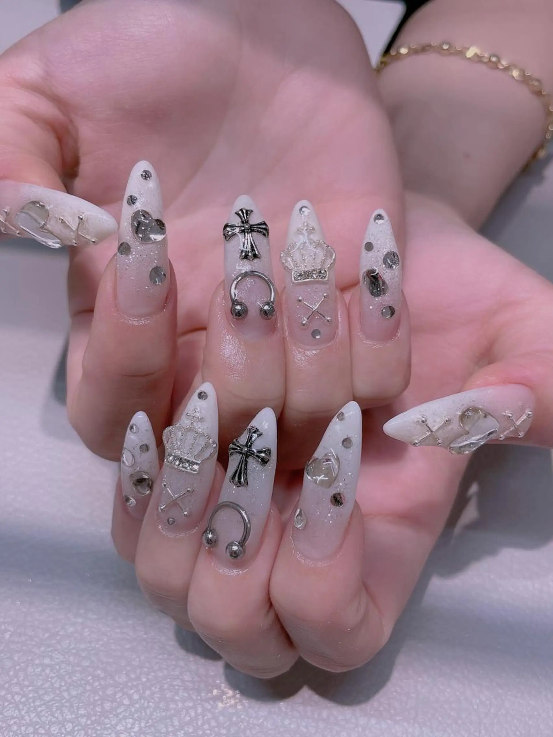 ネイル 長さだし専門店 M2　rikaのネイルデザイン