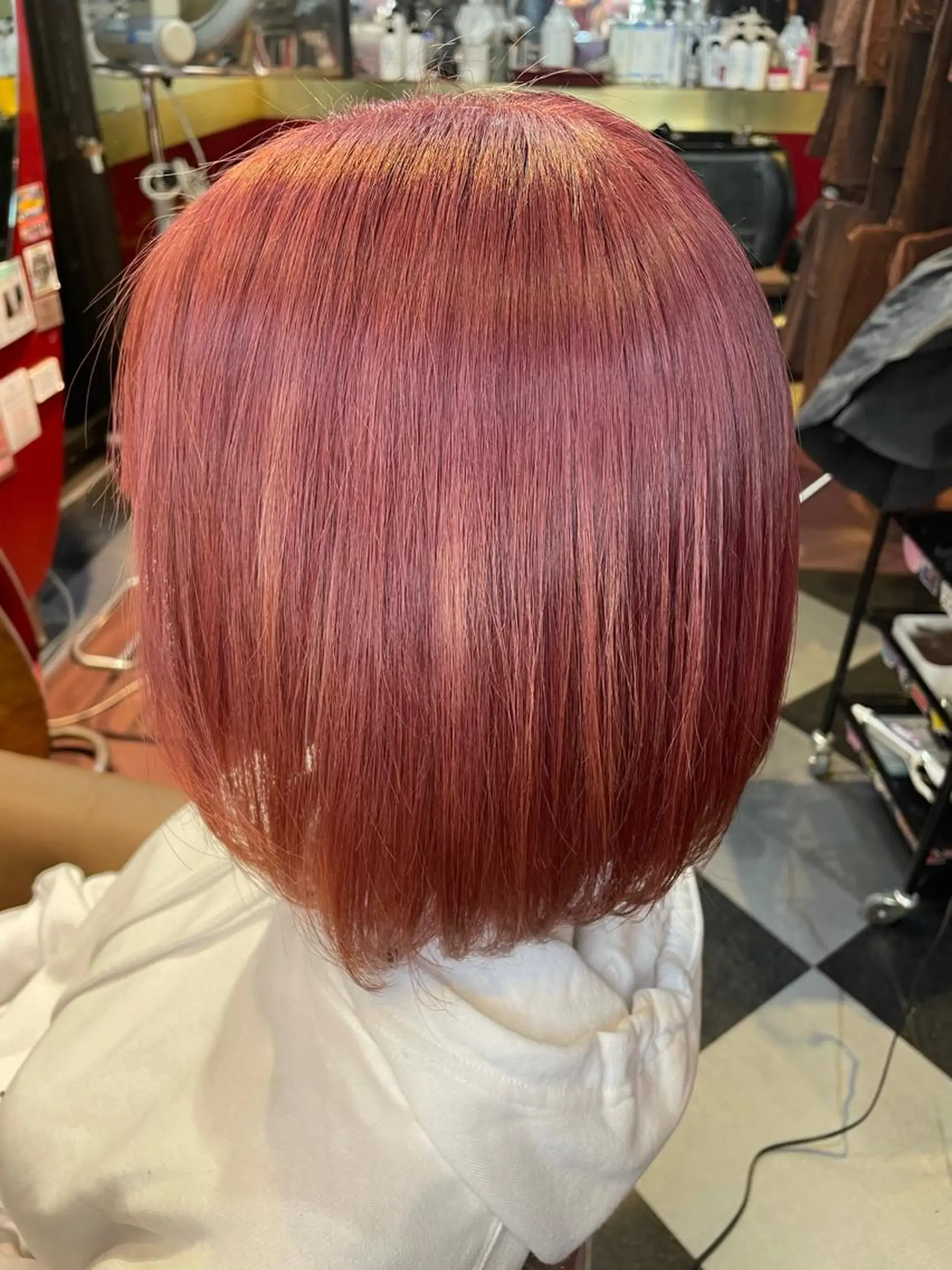 ショート カラー ブリーチ ケアブリーチ ピンクカラー 👑派手髪/カット 👑ANRYのヘアスタイル